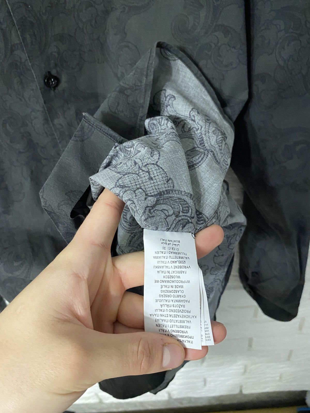 Versace Shirt Gianni Versace Black Size US S / EU 44-46 / 1 - 4 Thumbnail