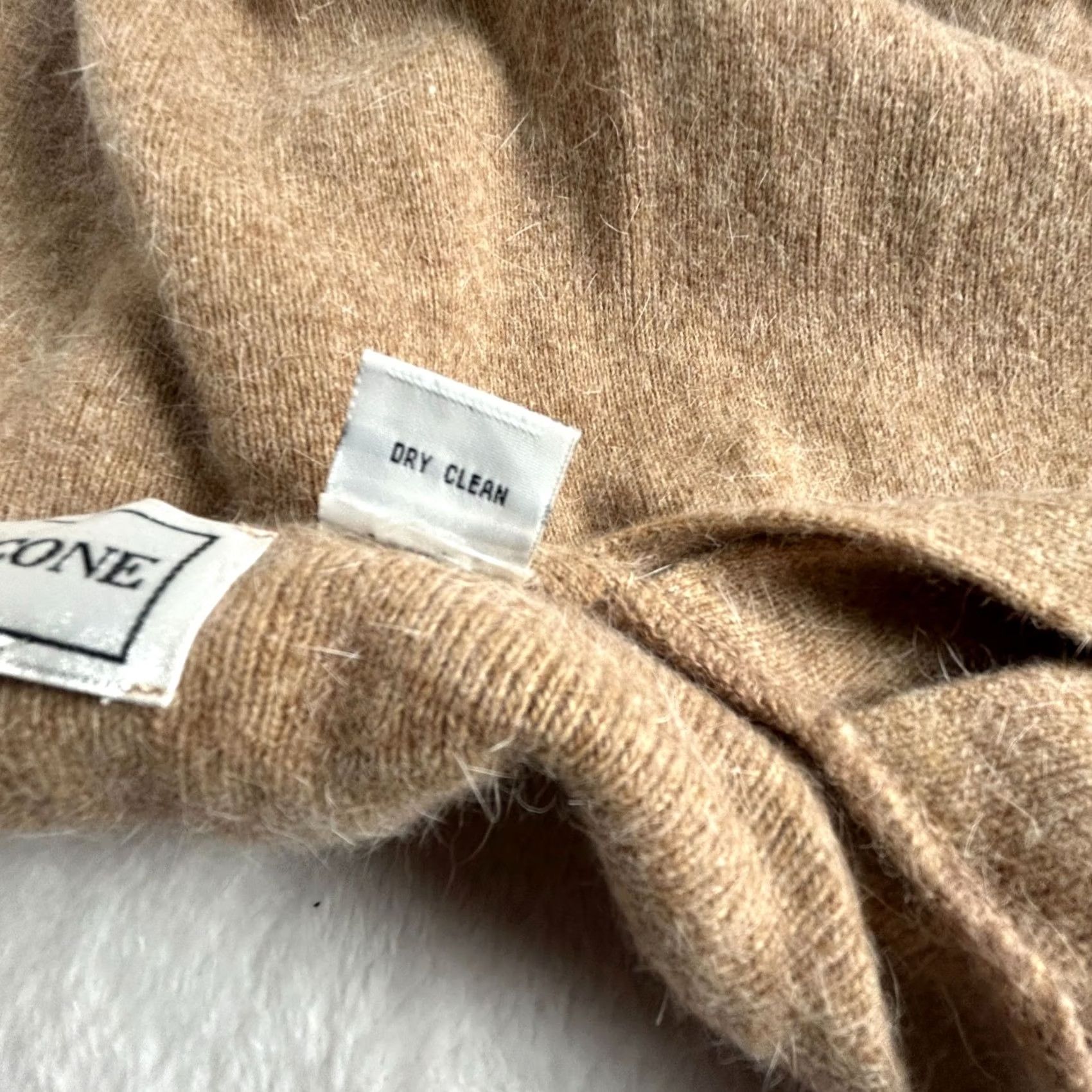Evan Picone VINTAGE Evan-Picone Womens Lambswool Angora Rabbit Hair Sweater Vest Small Brown Size S / US 4 / IT 40 - 5 Thumbnail