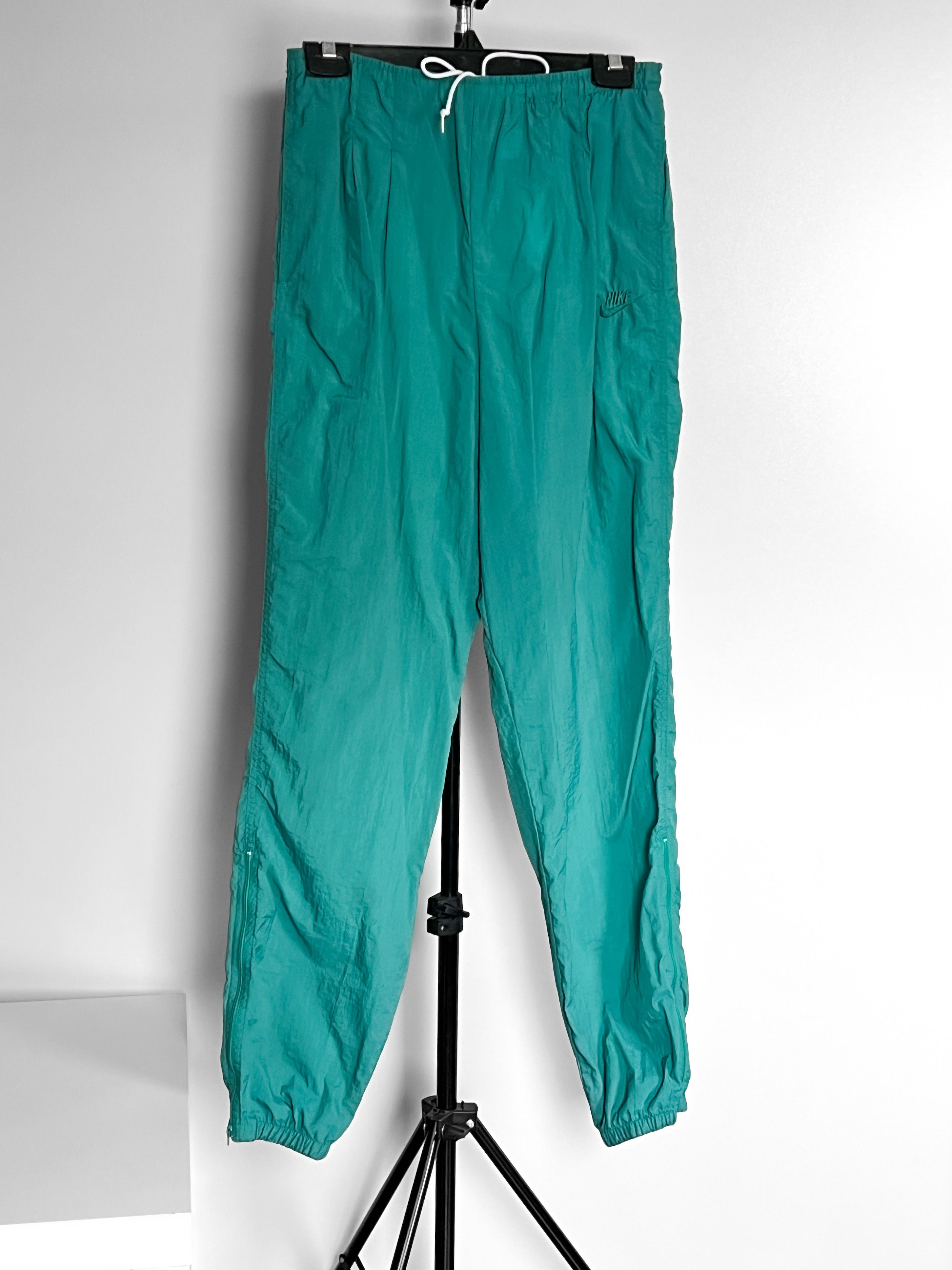 Nike Nike Vintage 90`s Men`s Track Pants Size US 32 / EU 48 - 1 Thumbnail