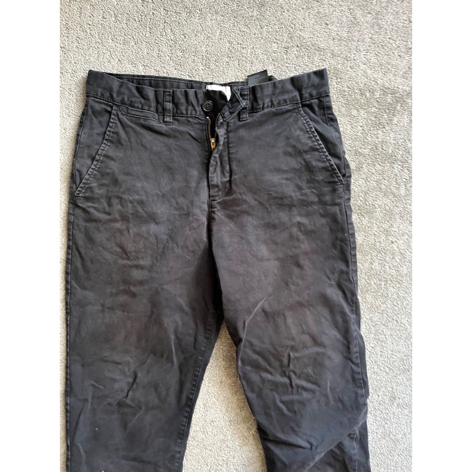 H&M H M Men Pants 32x29 Black Cotton Straight Leg Regular Fit Flat Front Chino Mens Pants Casual City 32 Black Cotton Straight Leg Regular Fit Chino Size US 32 / EU 48 - 2 Thumbnail