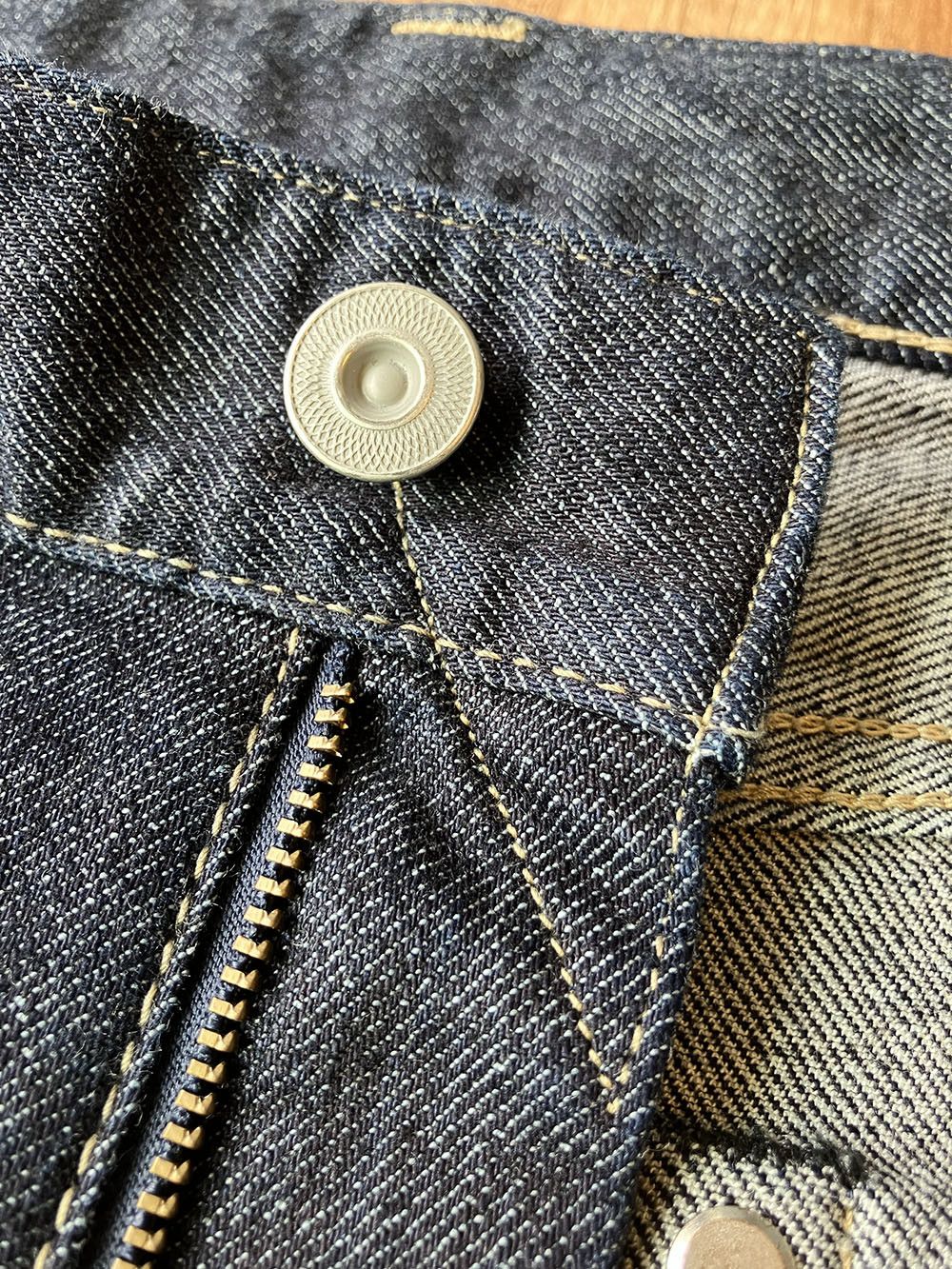 KURO KURO DENIM “Helvetica” W31xL32 One Wash Japanese Selvedge Size US 31 - 7 Thumbnail