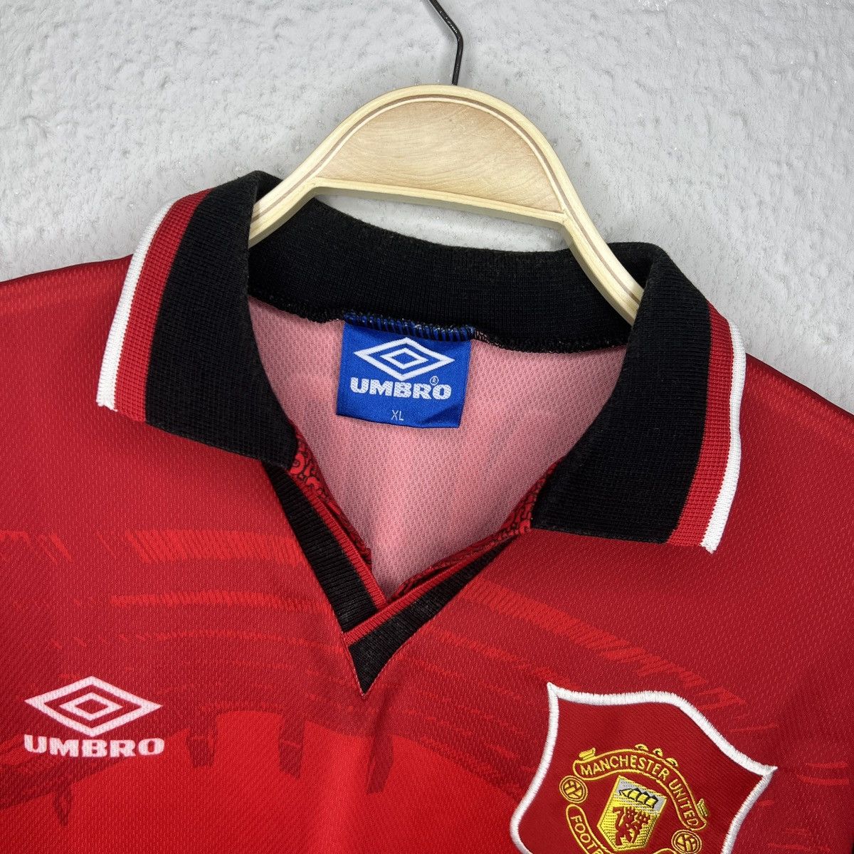 Umbro Manchester United 1994-1995 Umbro Cantona 7 Home Kit Jersey Size US XL / EU 56 / 4 - 6 Thumbnail