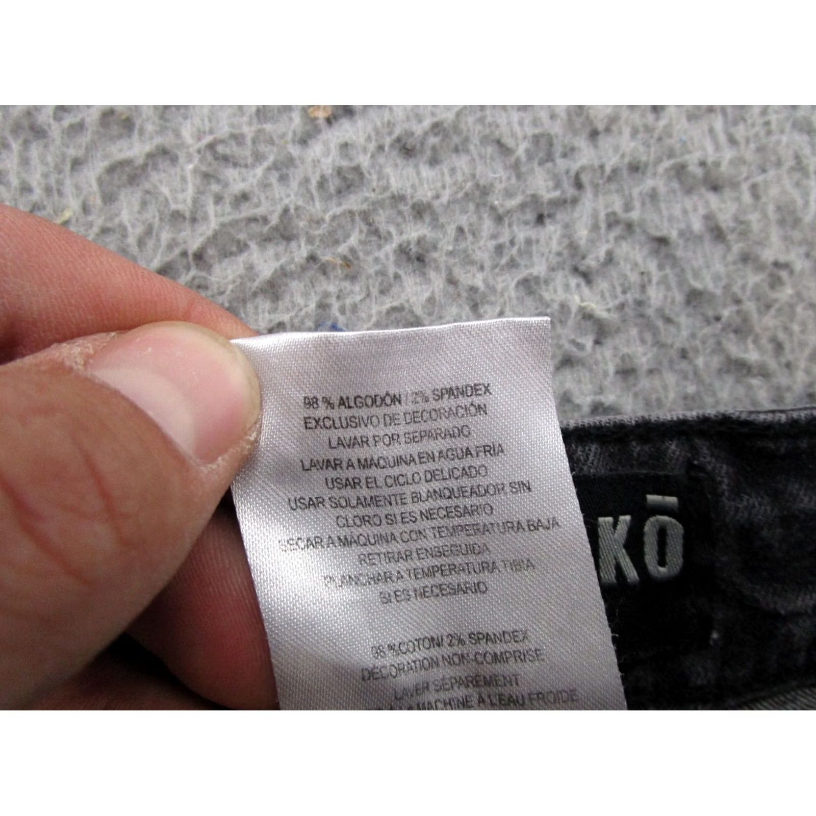 Ecko Unltd. Y2K Marc Ecko Cut and Sew Black Distressed Denim Moto Stretch Jeans Size 32x30 Mens Jeans Slim Stretch Black 90s 00s Size US 32 / EU 48 - 6 Thumbnail