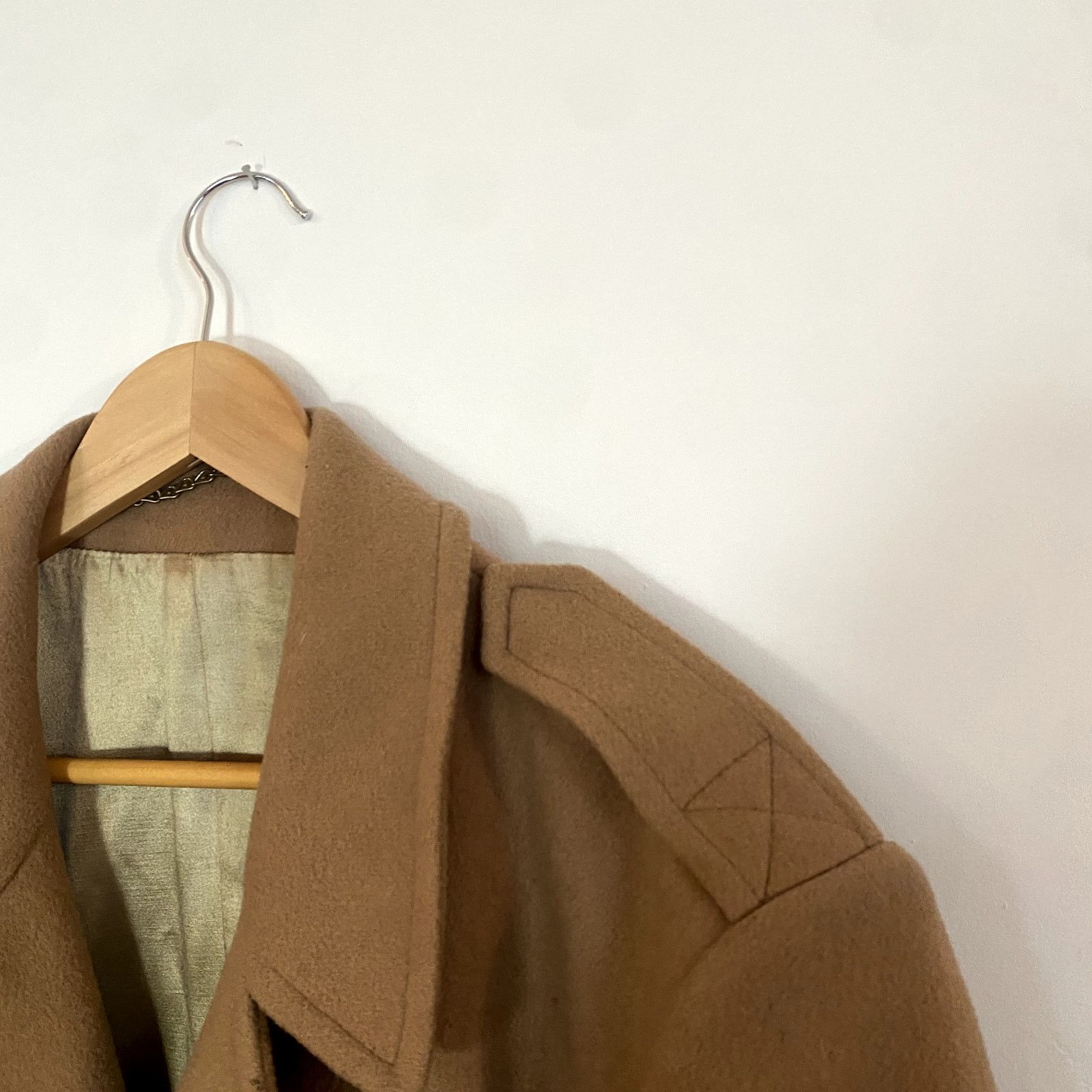 Vintage Vintage Camel Doublebreated 100% Wool Overcoat Casualcraft Size US L / EU 52-54 / 3 - 8 Thumbnail