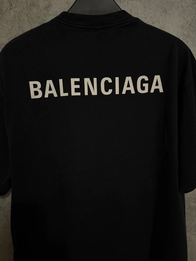 Balenciaga Balenciaga Short sleeve T-shirt monogrammed logo black Size US XS / EU 42 / 0 - 6 Thumbnail