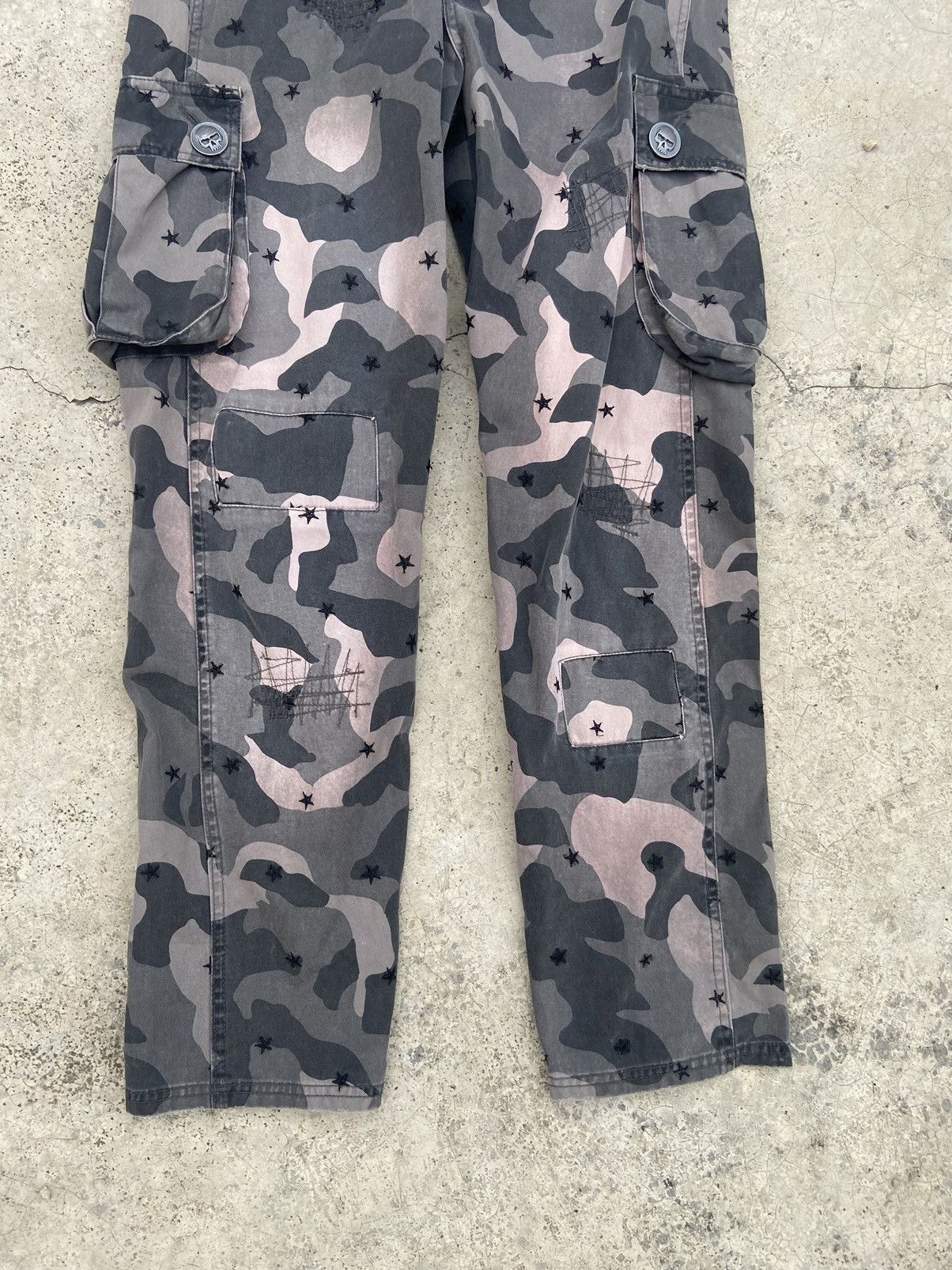 Beauty Beast × If Six Was Nine Candy Stripper cargo pants camoflauge patchwork Size US 32 / EU 48 - 3 Thumbnail