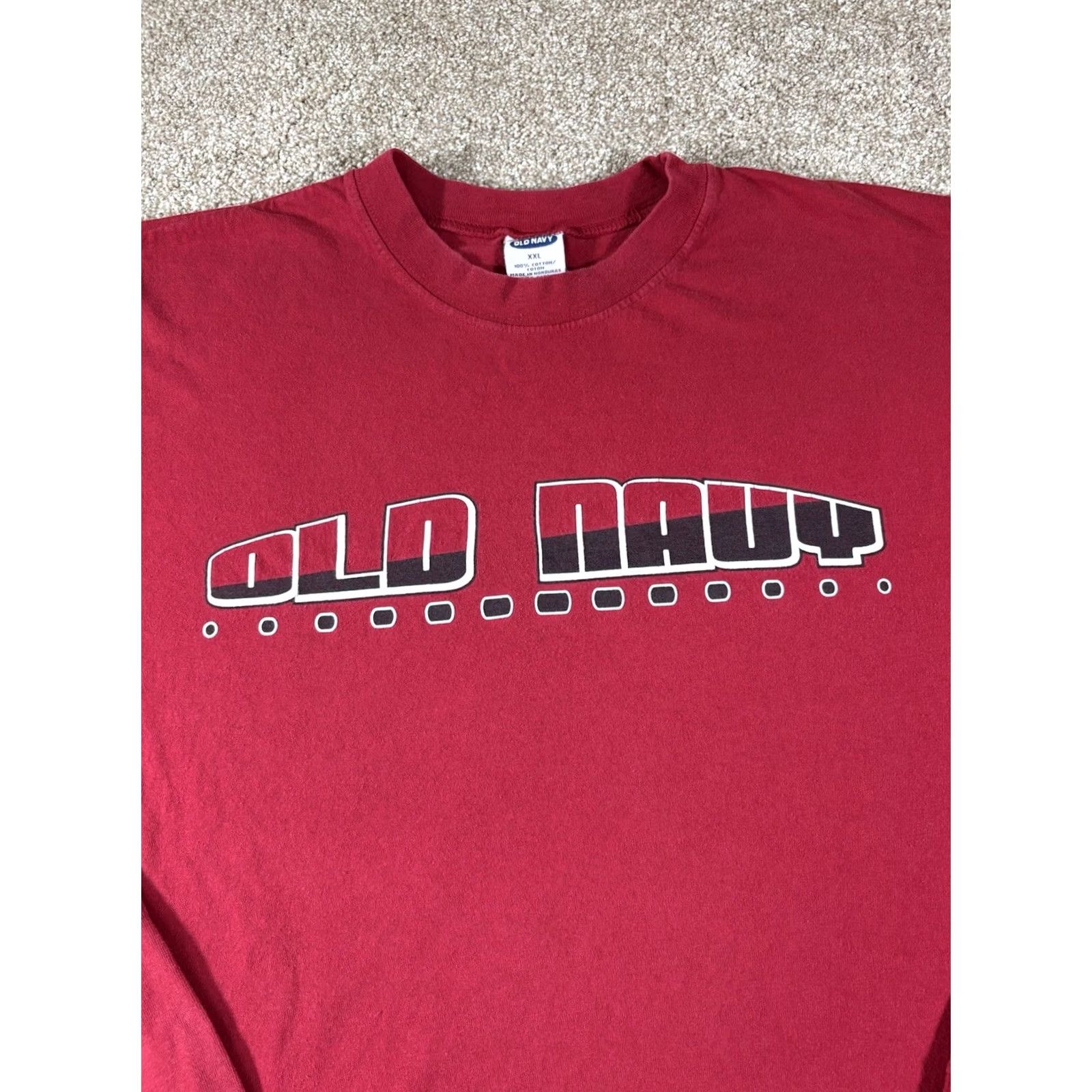 Old Navy VINTAGE Old Navy Shirt Red Long Sleeve Spell Out Graphic Men’s XXL 2XL 90s Logo Crew Neck Regular Men Size US XXL / EU 58 / 5 - 2 Thumbnail