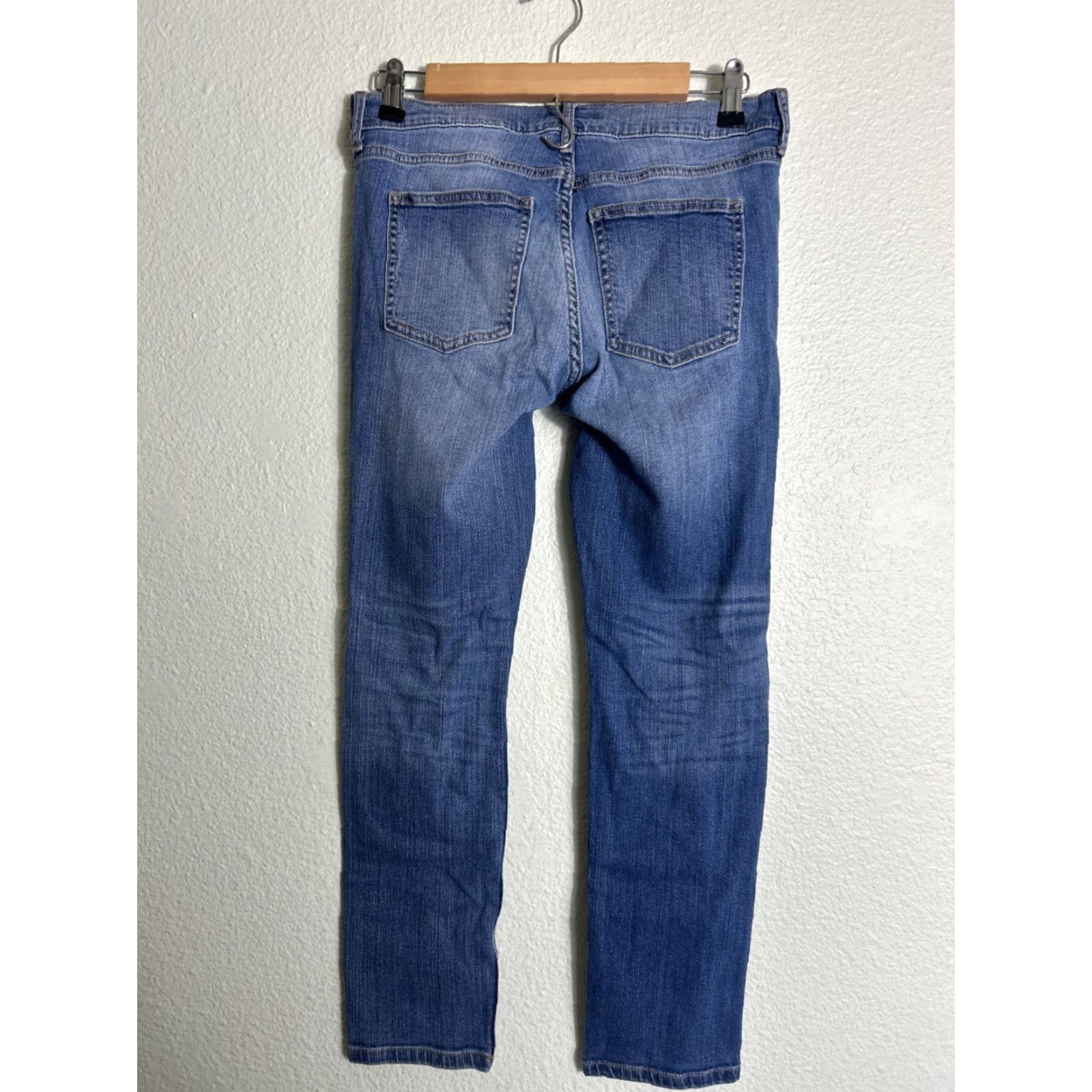 Banana Republic VINTAGE Banana Republic Girlfriend Jeans Medium Wash Distressed 26P Petite Blue 26" Inseam Womens Size 26" / US 2 / IT 38 - 7 Thumbnail