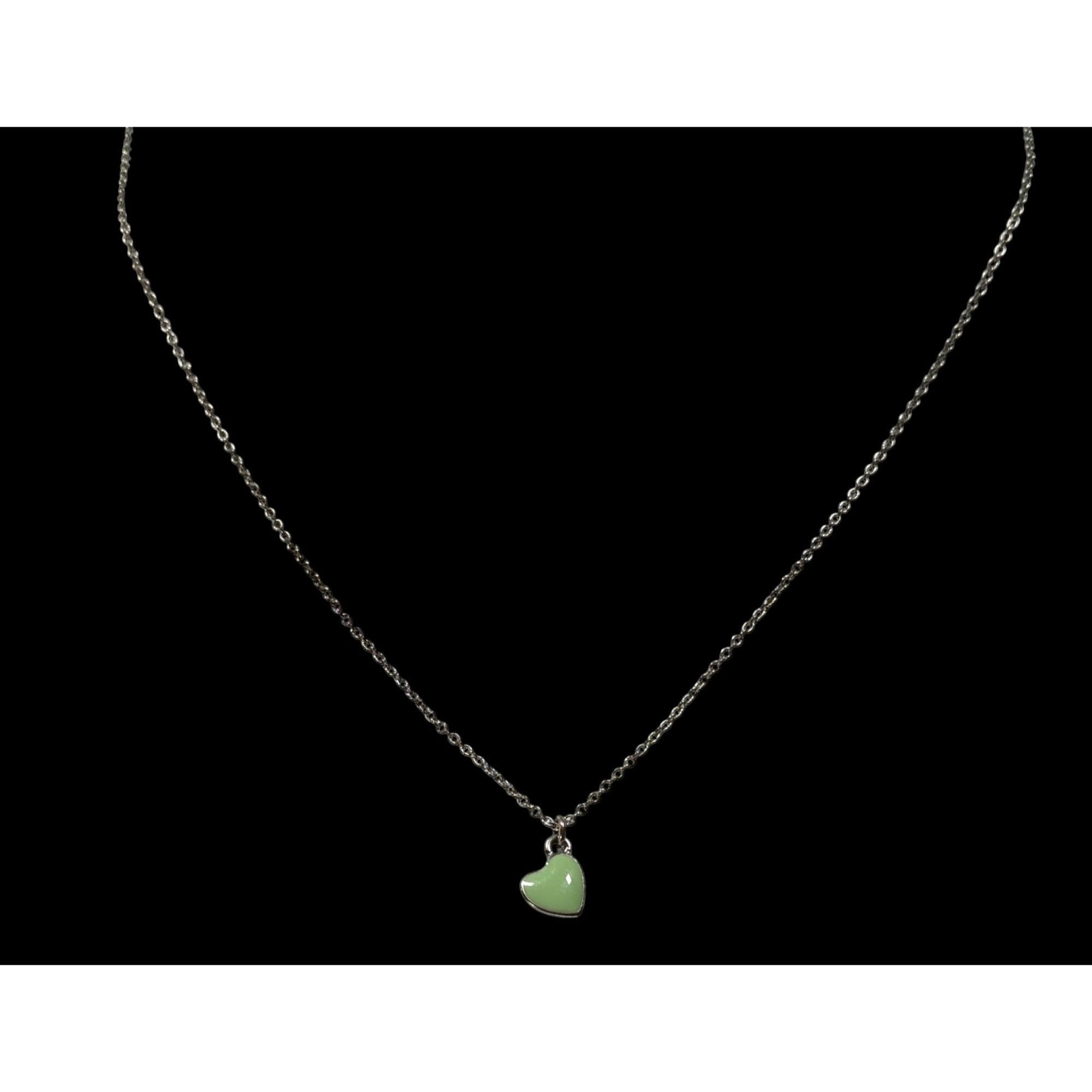 Other Minimalist Mint Green Heart Pendant Necklace Size ONE SIZE - 2 Thumbnail