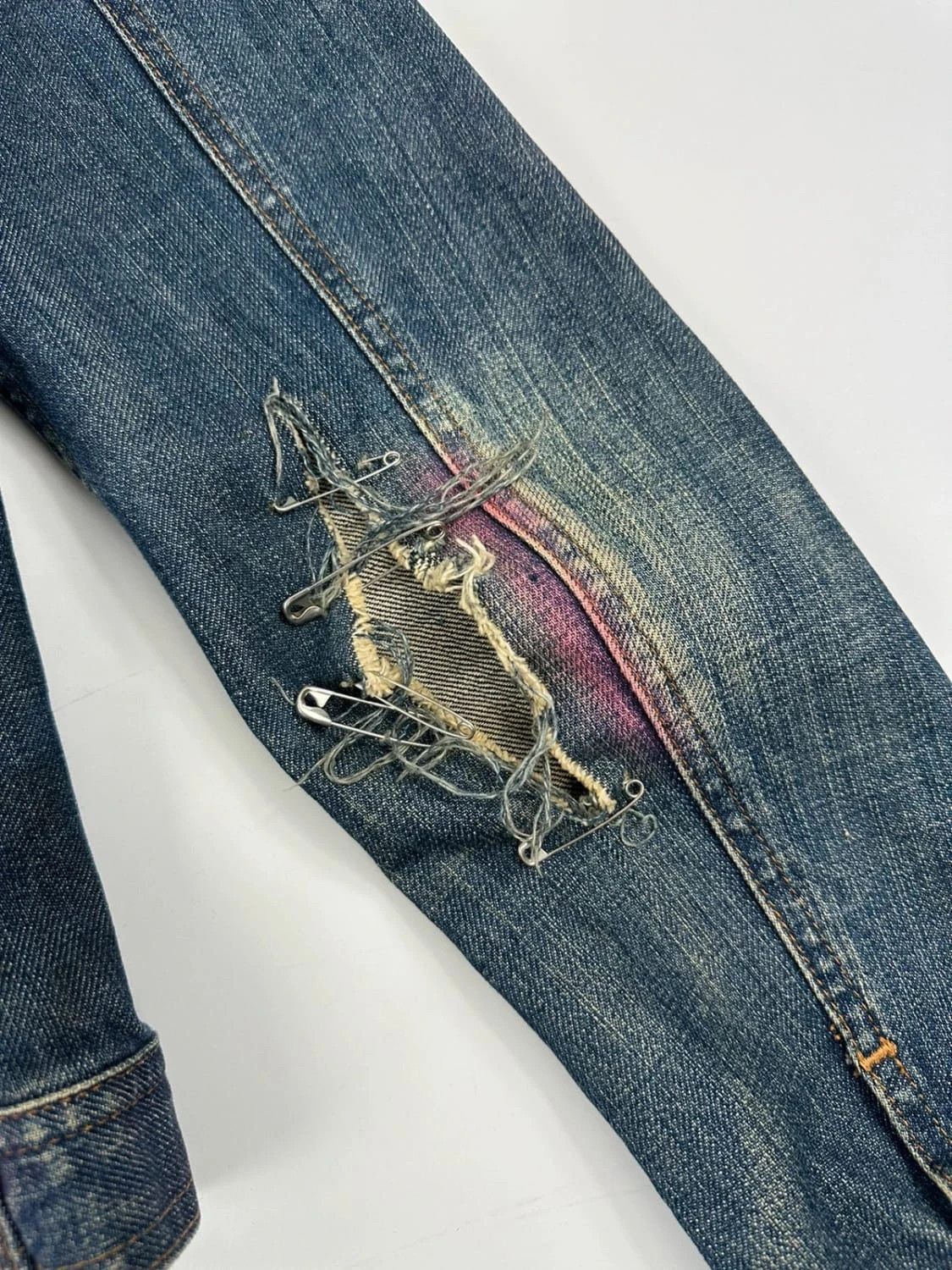 Dolce & Gabbana Dolce Gabbana SS2001 Pins Distressed Painted Denim Jacket Size S / US 4 / IT 40 - 16 Thumbnail