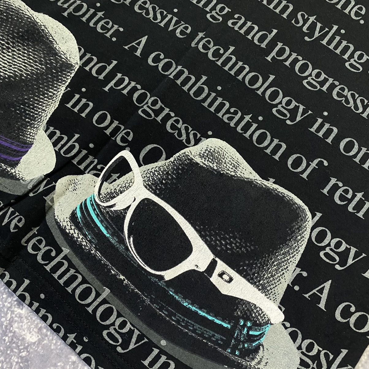 Oakley × Vintage Vintage Oakley Softwear Overprinted streetwear 90’s tee Size US M / EU 48-50 / 2 - 5 Thumbnail