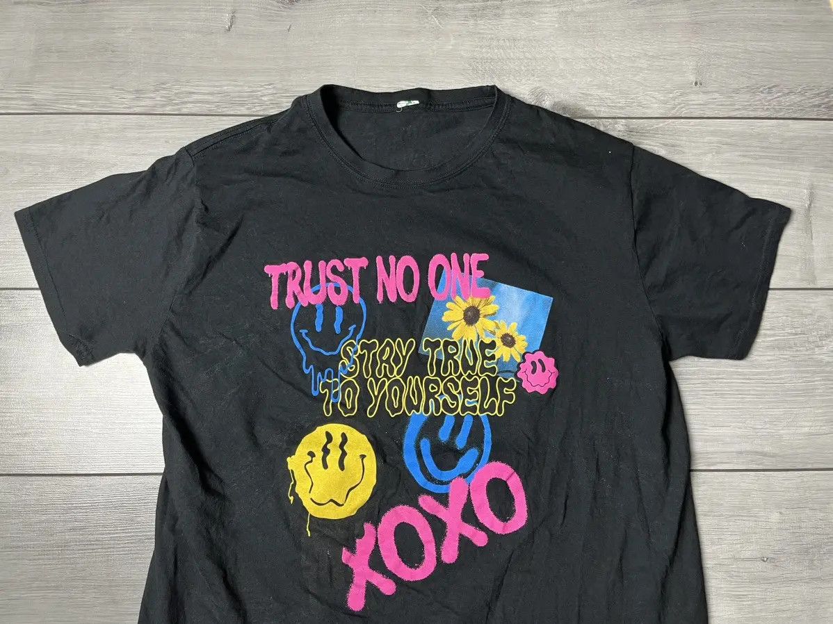 Band Tees Vintage Trust no one stay true to yourself Tshirt Size US L / EU 52-54 / 3 - 3 Thumbnail