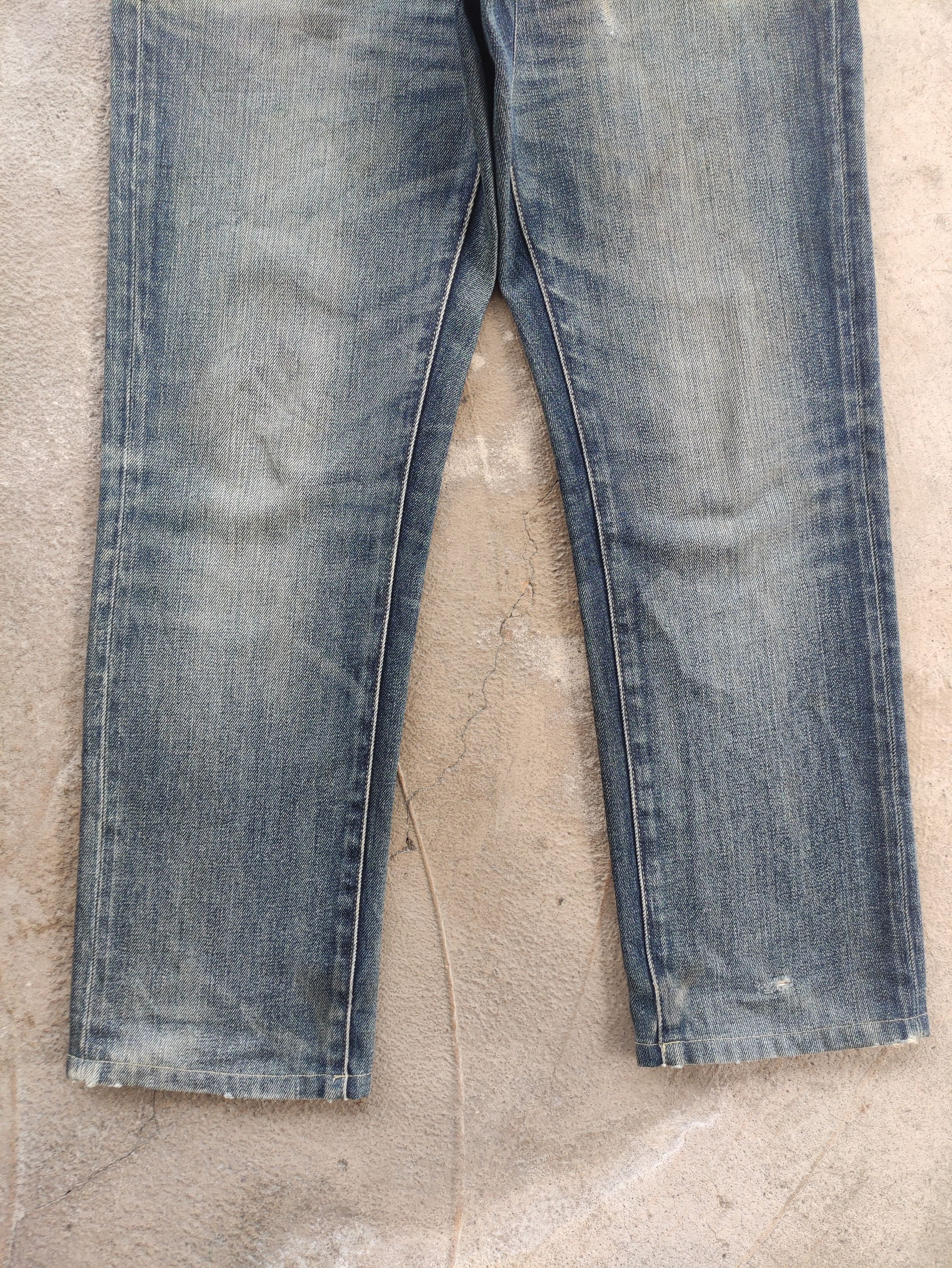 Japanese Brand Vintage Japanese Jean Distressed Faded Denim Pants Size US 31 - 4 Thumbnail