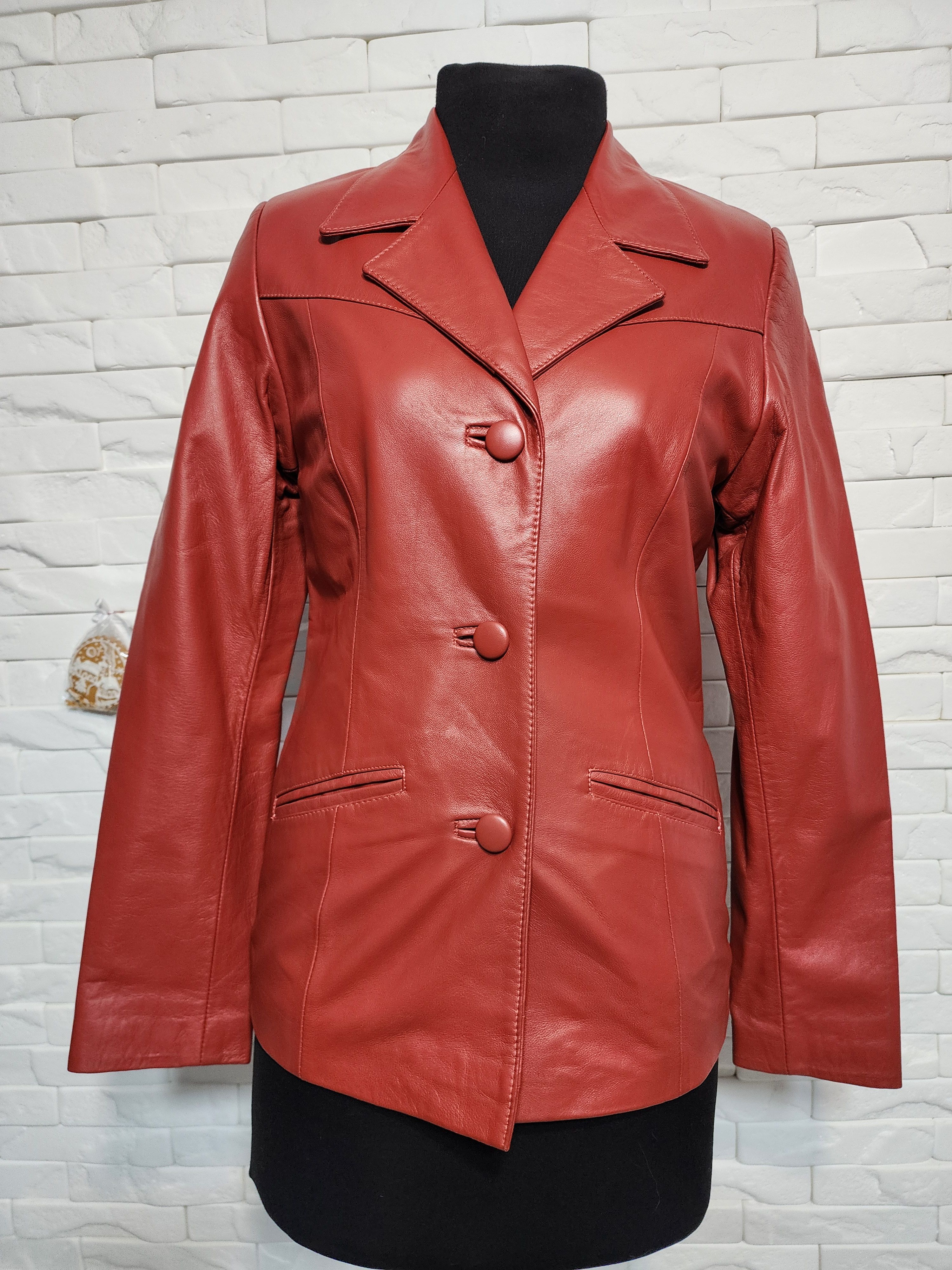 Genuine Leather Red Genuine Leather Women's Jacket: Button Front, Size M / US 6-8 / IT 42-44 - 1 Thumbnail