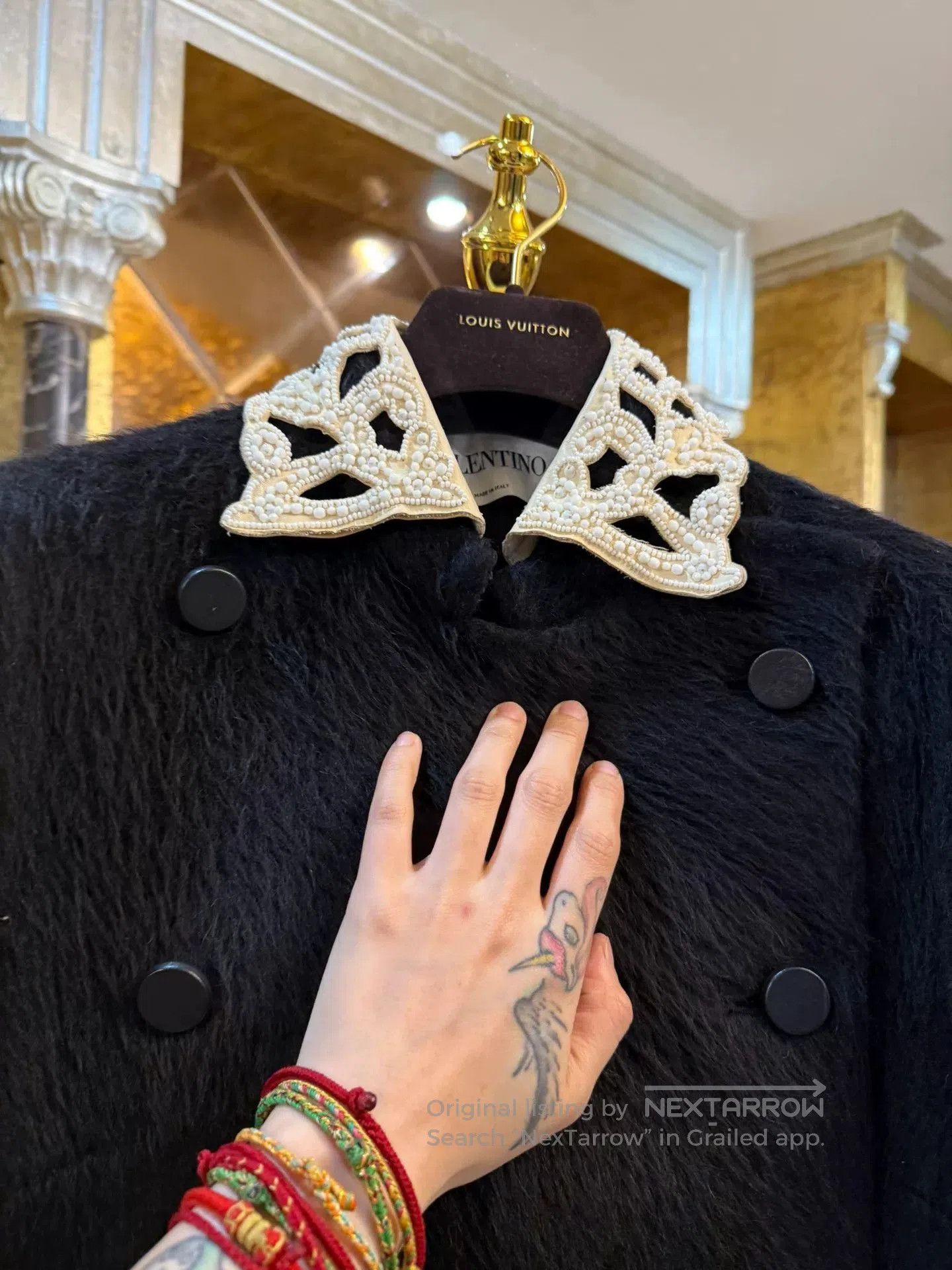 Valentino Valentino Alpaca Fur Studded Collar Coat. Size US M / EU 48-50 / 2 - 5 Thumbnail