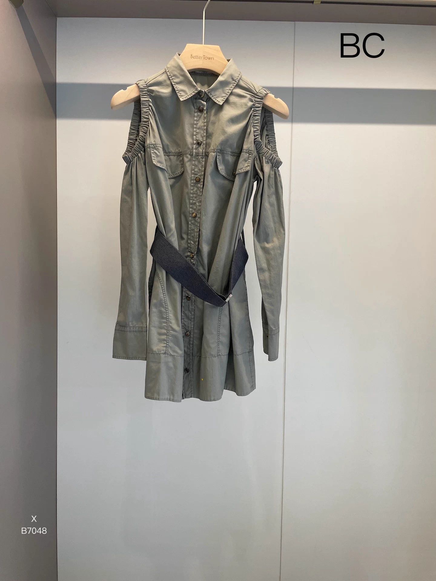 Brunello Cucinelli BC military green cotton off-shoulder shirt XS Size XS / US 0-2 / IT 36-38 - 1 Thumbnail