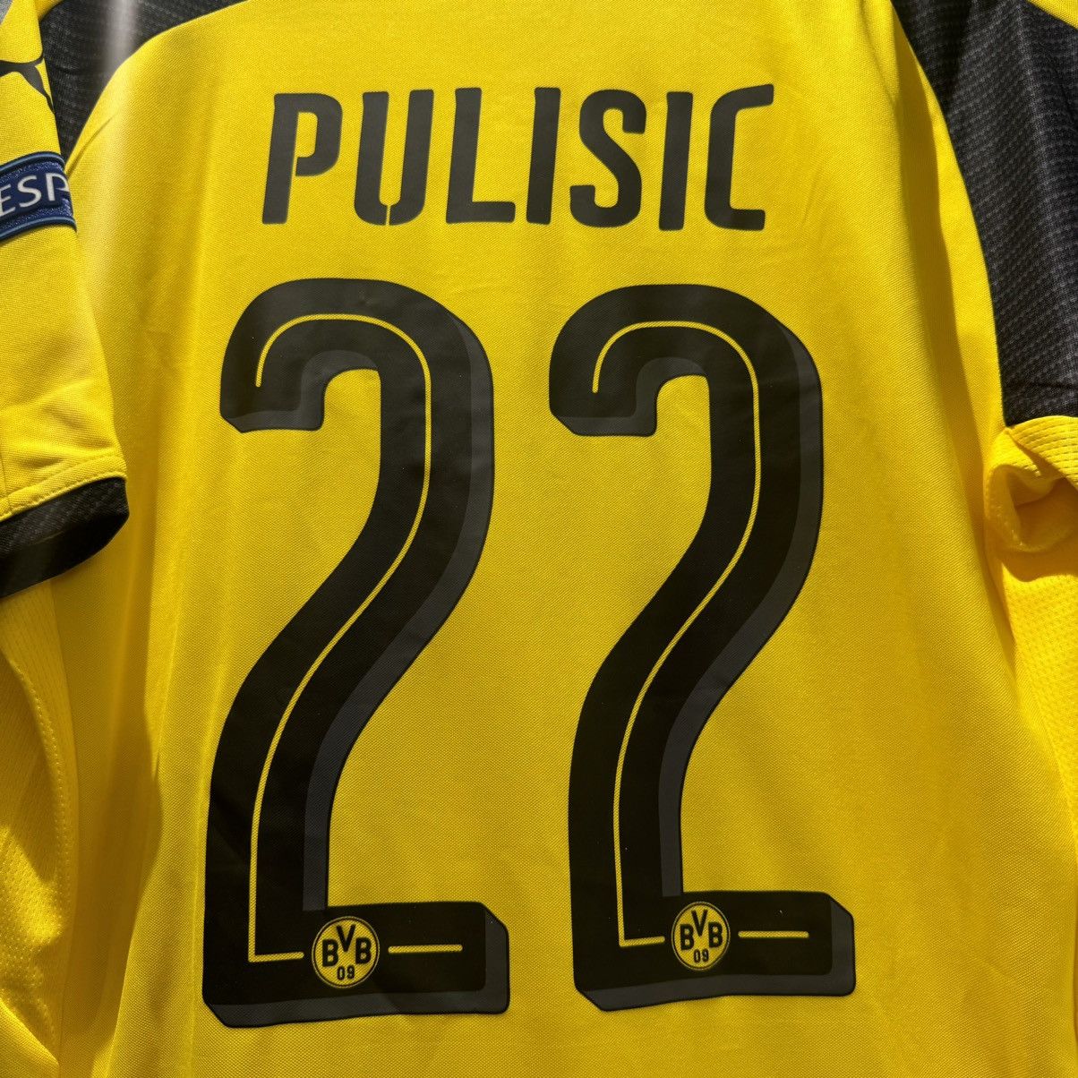 Puma Dortmund 18/19 C/L home shirt #22 pulisic (bnwt) Size US M / EU 48-50 / 2 - 4 Thumbnail