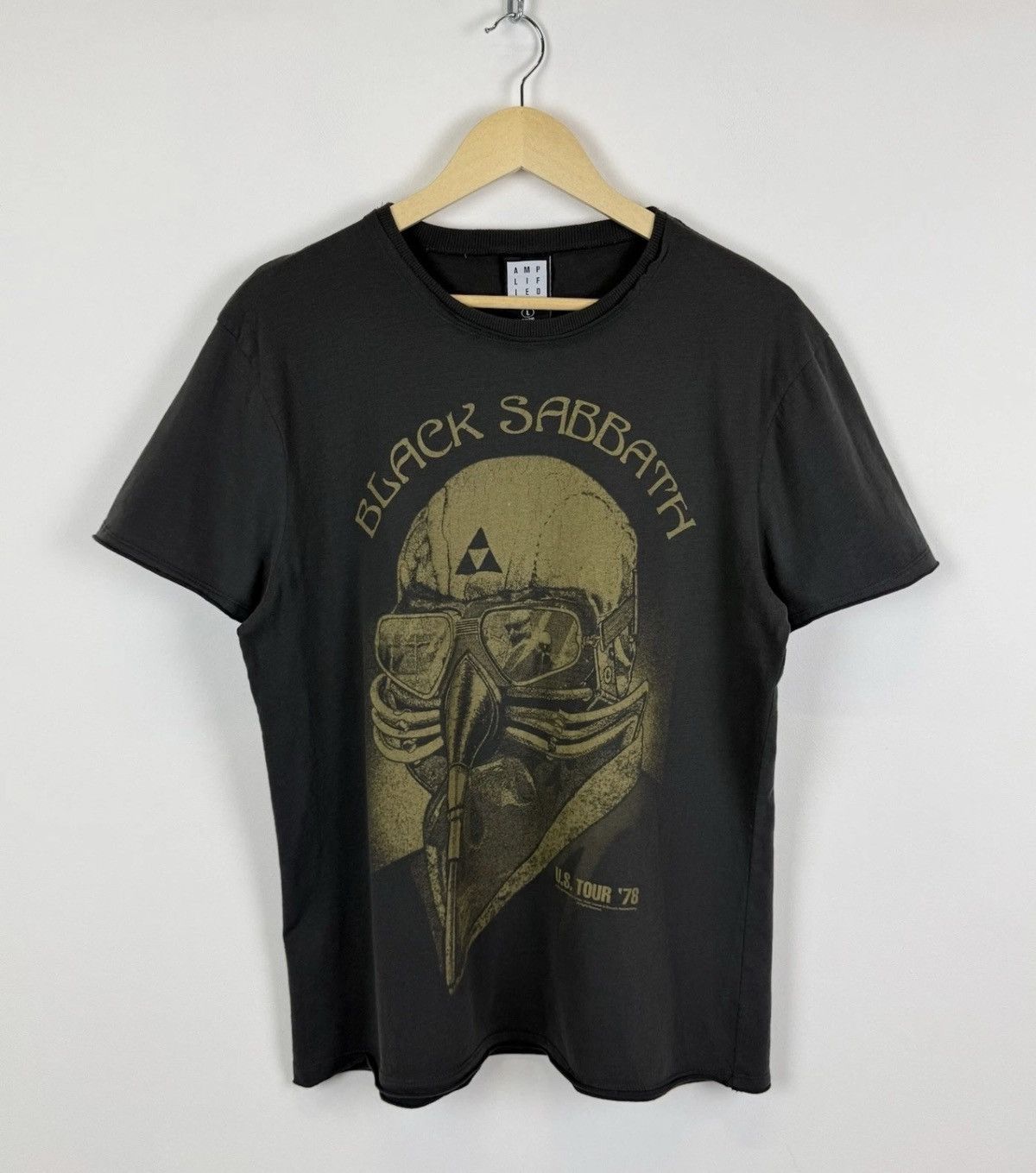 Band Tees Black Sabbath US Tour 78 2014 Short Sleeve T-shirt Top Merch Size US L / EU 52-54 / 3 - 1 Thumbnail