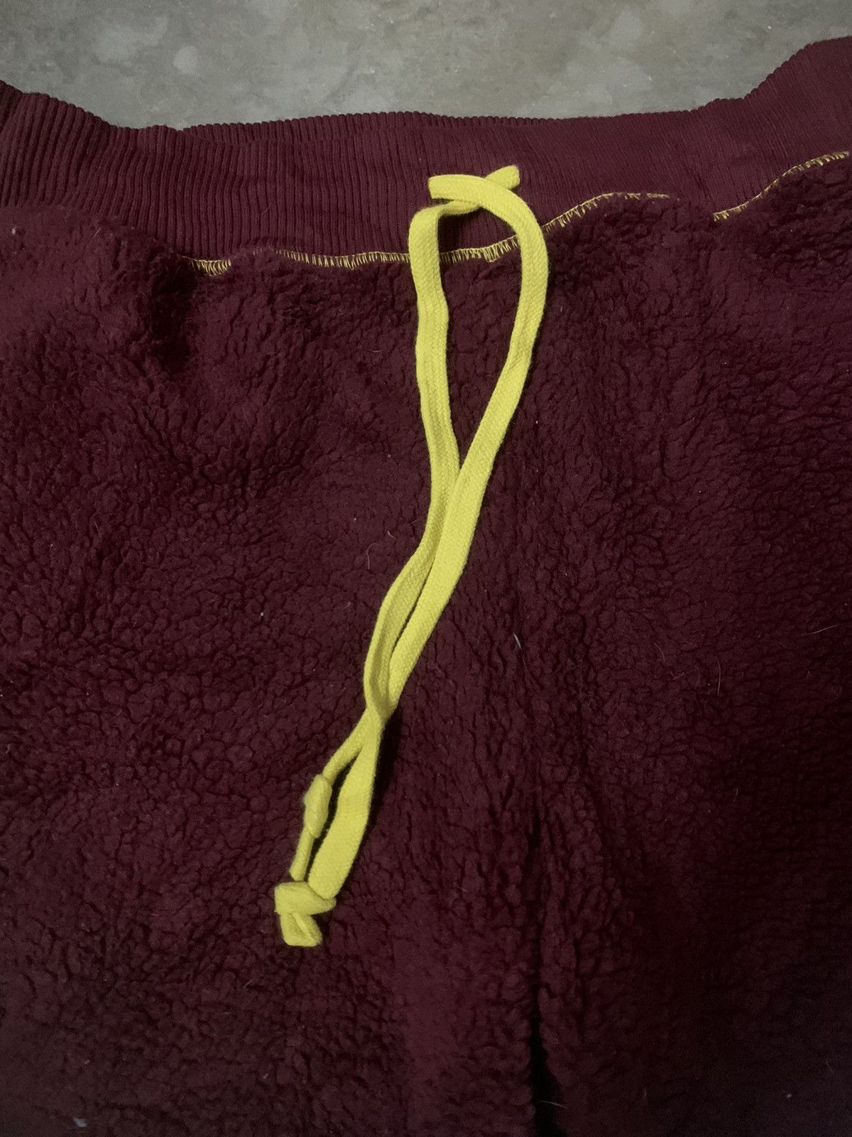 JW Anderson × Japanese Brand × Uniqlo Uniqlo X J.W. Anderson Drawstring Fleece Jogger Pants Size US 31 - 3 Thumbnail