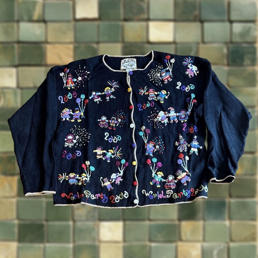Vintage VINTAGE Heirloom Collectibles Cardigan Sweater New Year 2000 Embroidered Large Black Womens Size L / US 10 / IT 46 - 1 Thumbnail