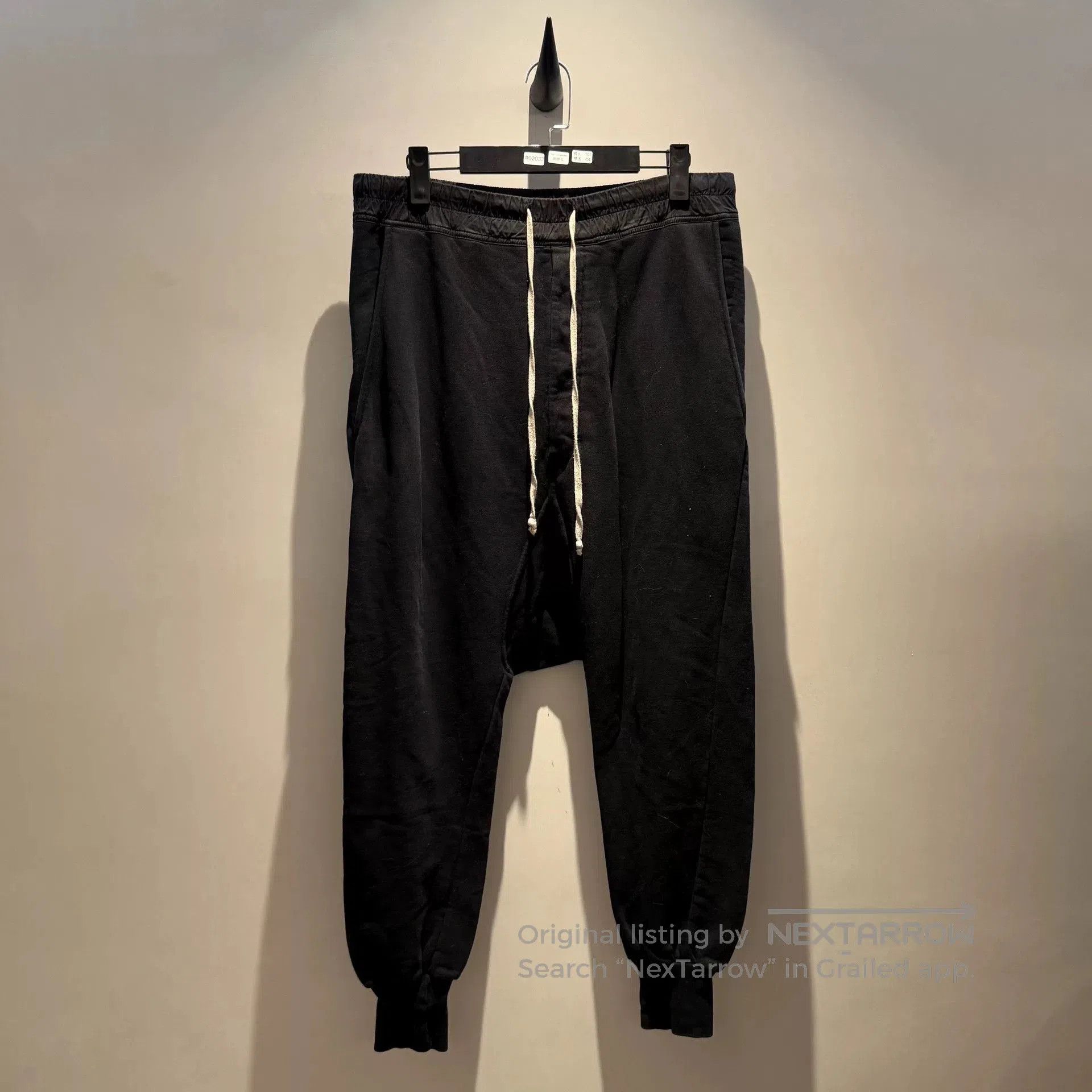 Rick Owens Drkshdw rick owens drkshdw jogger pants in black. Size US 44 / EU 60 - 1 Thumbnail