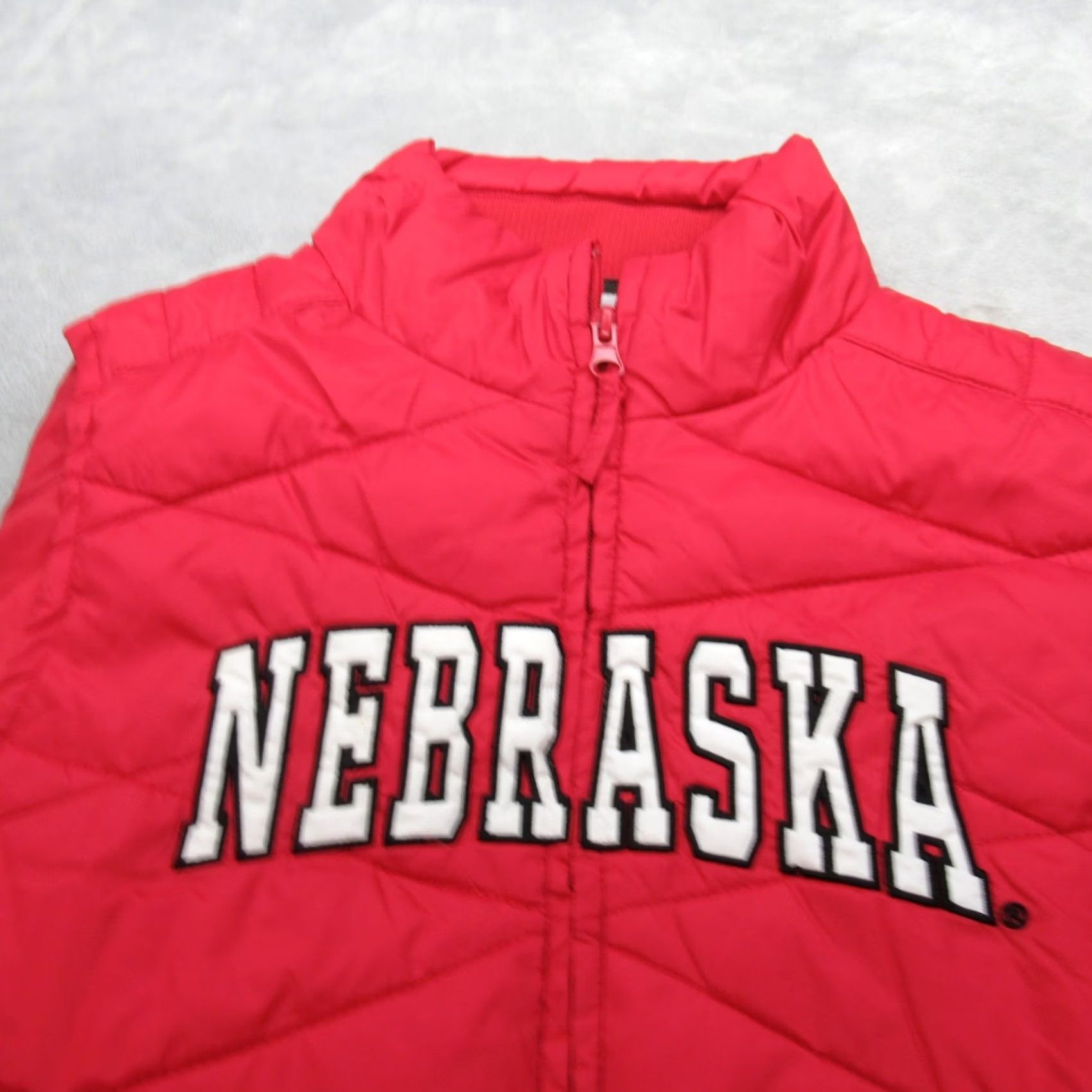 Vintage VINTAGE? Colosseum Vest Womens Medium Nebraska Cornhuskers Red Full Zip Quilted Puffer Size M / US 6-8 / IT 42-44 - 7 Thumbnail