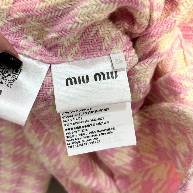 Miu Miu Pink Checked VNeck Jacket by Miu Miu-2506 Size S / US 4 / IT 40 - 5 Thumbnail