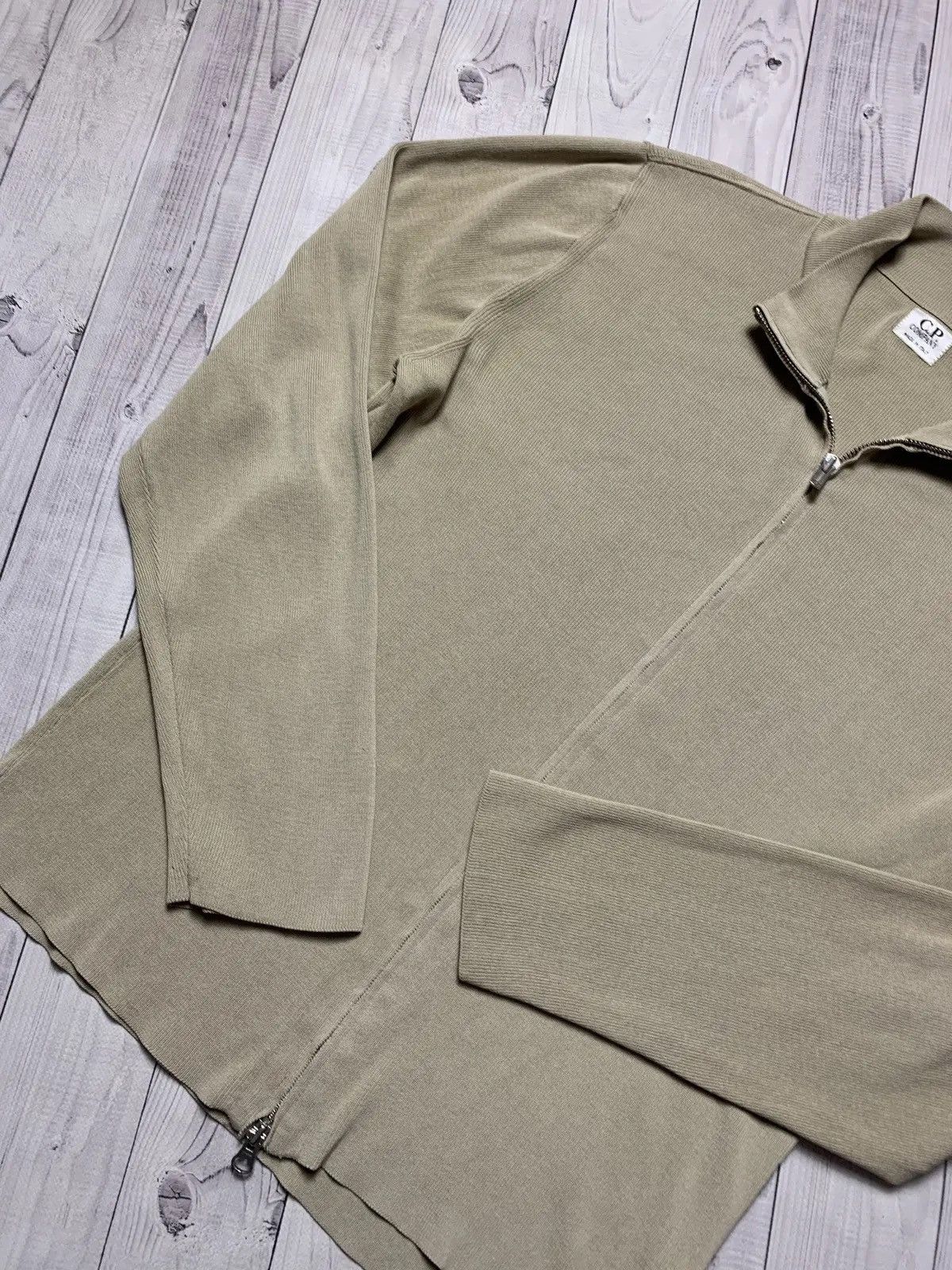 C.P. Company Vintage C.P. Company zip sweater size M heavy knit Size US M / EU 48-50 / 2 - 5 Thumbnail