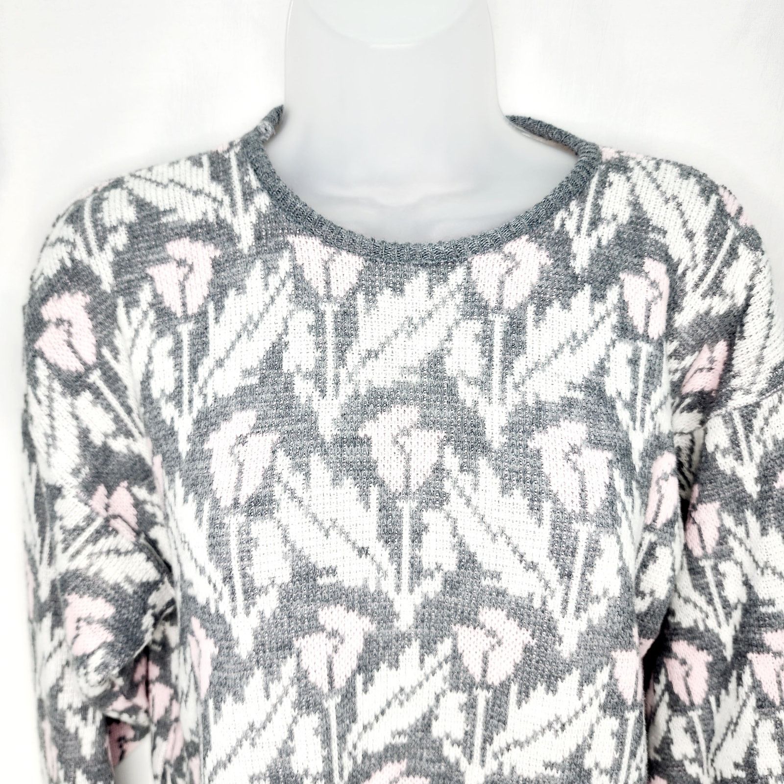 Other Vintage American Pride Acrylic Gray & Pink FlowerSweater M Size M / US 6-8 / IT 42-44 - 4 Thumbnail