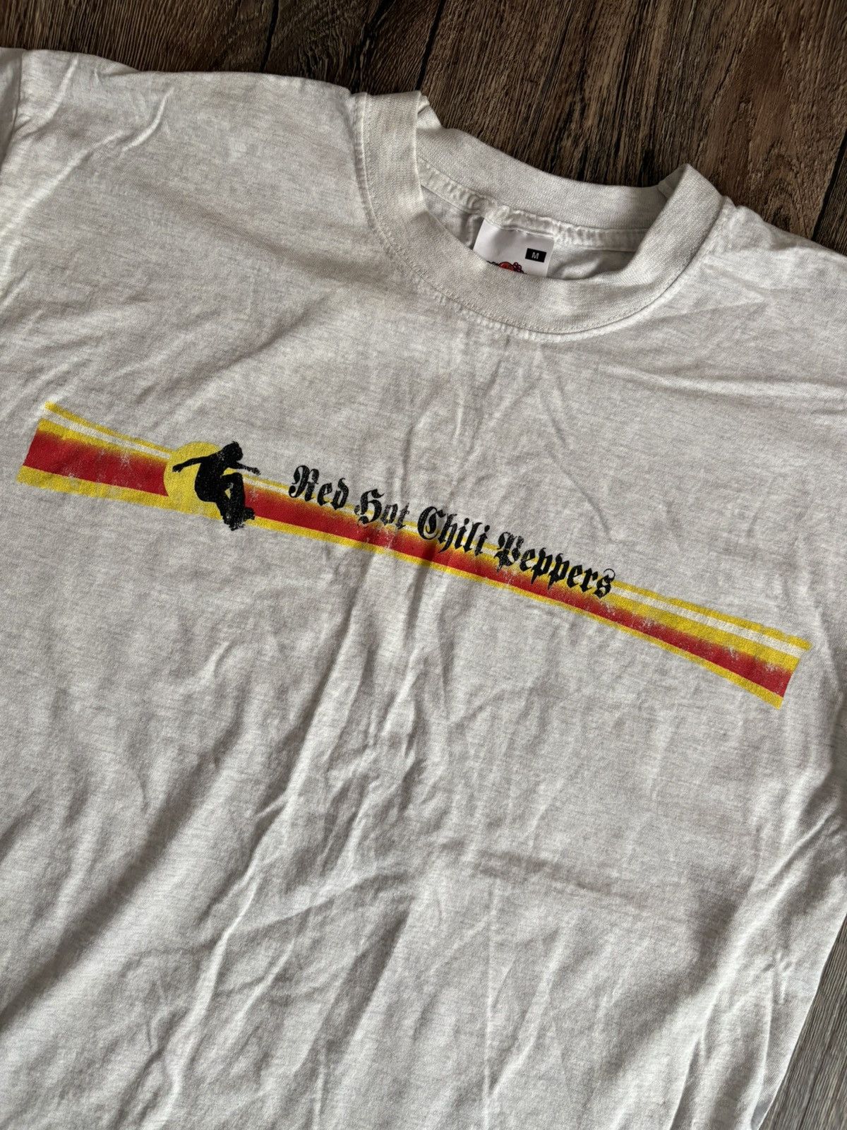 Band Tees Vintage Red Hot Chili Peppers Skate Boy Rare Band T-Shirt Size US M / EU 48-50 / 2 - 2 Thumbnail