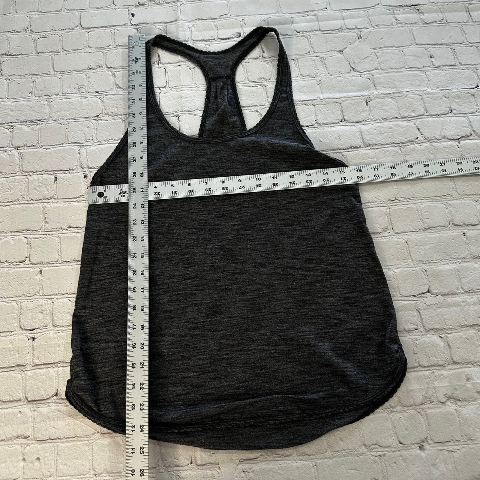 Lululemon Lululemon Tank Top Size M / US 6-8 / IT 42-44 - 4 Thumbnail