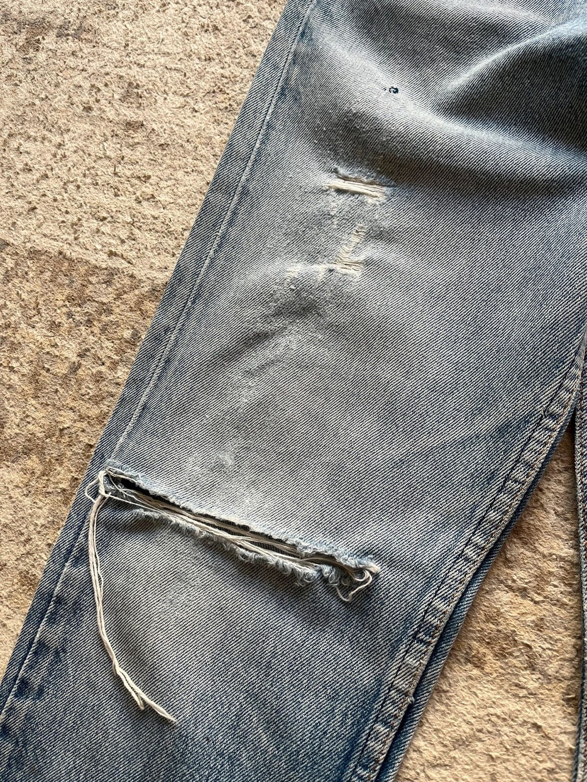 Levi's Levi’s Made In France Jeans Sz W29 L36 Distressed Jeans Size 29" - 7 Thumbnail