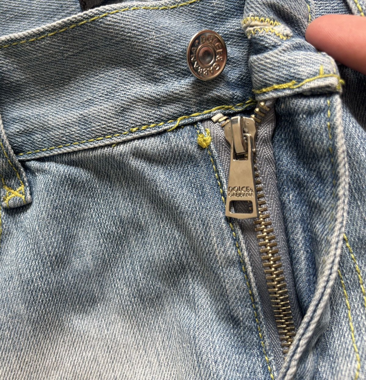 Dolce & Gabbana × Vintage Vintage Dolce Gabbana Jeans Y2K Metal Logo Distressed Style Size 32" / US 10 / IT 46 - 4 Thumbnail