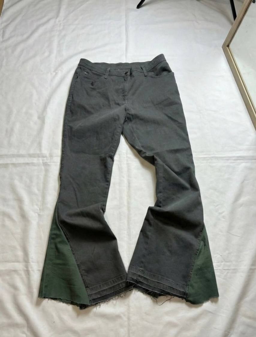 Japanese Brand rare flared khaki jeans bootcut Size US 34 / EU 50 - 2 Thumbnail