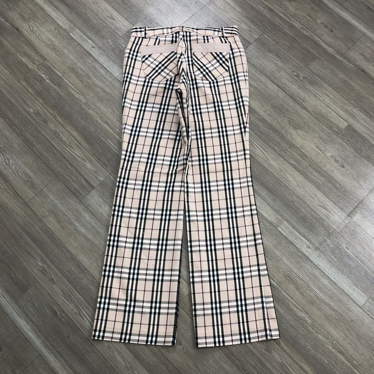 Burberry Vintage Burberry London Blue Label Nova Check Flated Pants Size US 27 - 17 Thumbnail