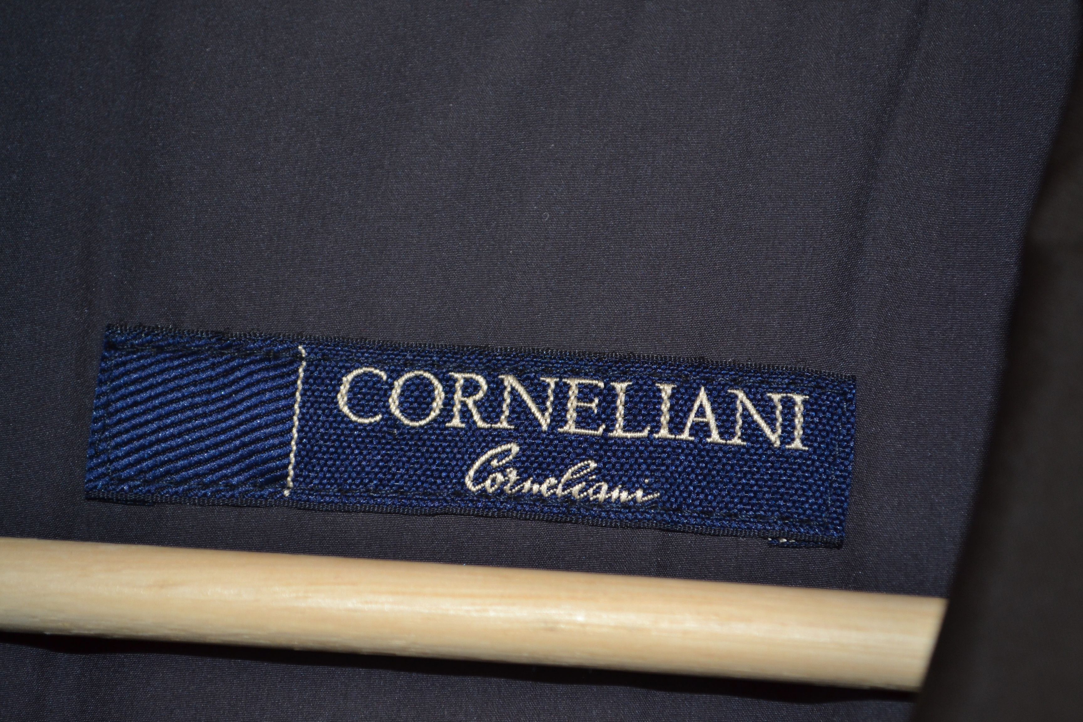 Corneliani Corneliani 52 size L-XL 42 Brown Nylon Coat Overcoat Size US L / EU 52-54 / 3 - 18 Thumbnail