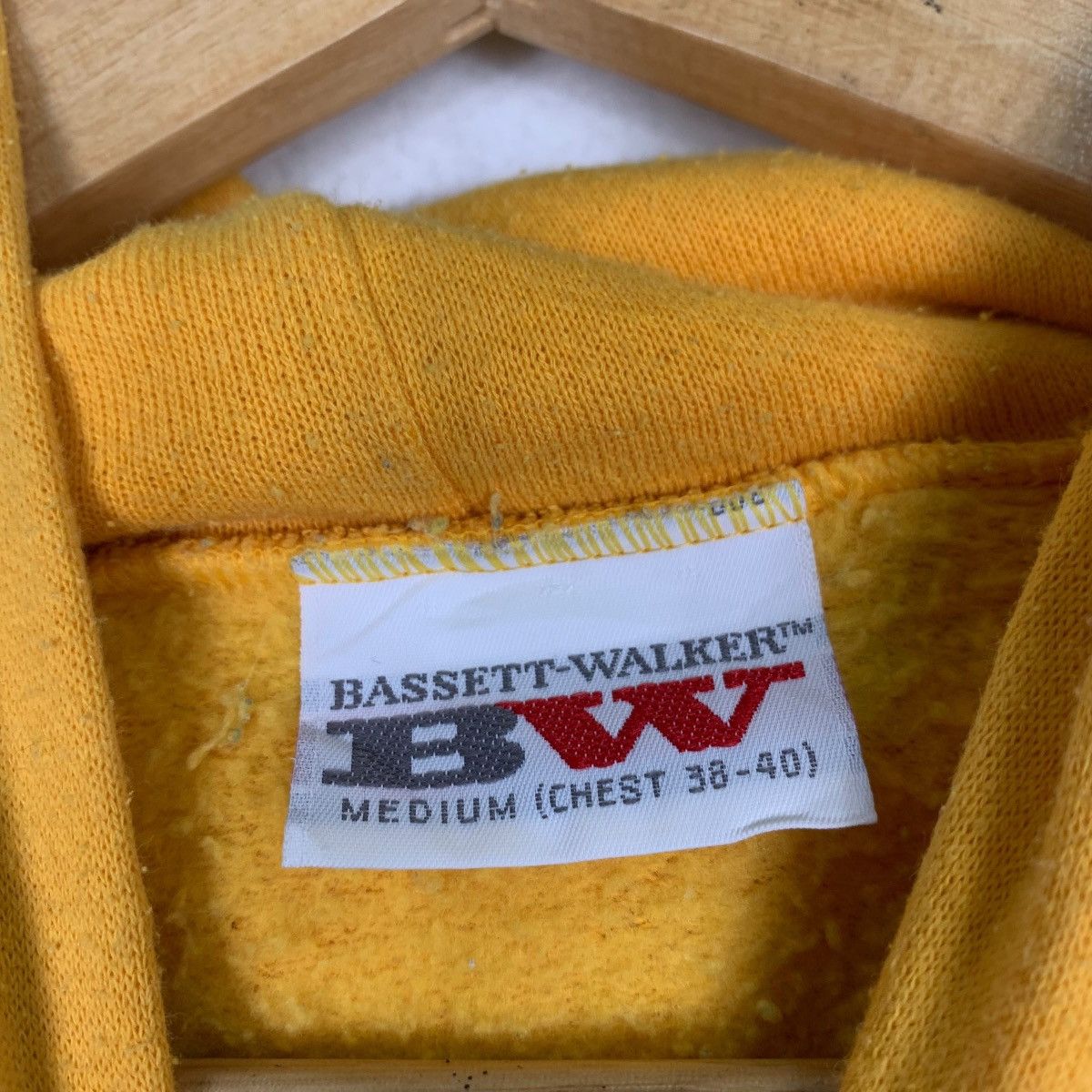 Other BASSETT-WALKER Plain Yellow Pullover Hoodies #0961-C43 Size US M / EU 48-50 / 2 - 11 Thumbnail