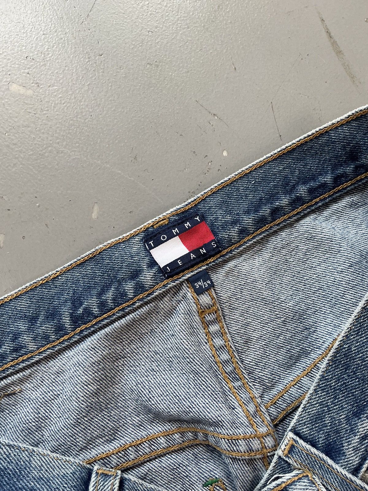 Tommy Hilfiger × Vintage Vintage Tommy Hilfiger carpenter denim Size US 34 / EU 50 - 7 Thumbnail