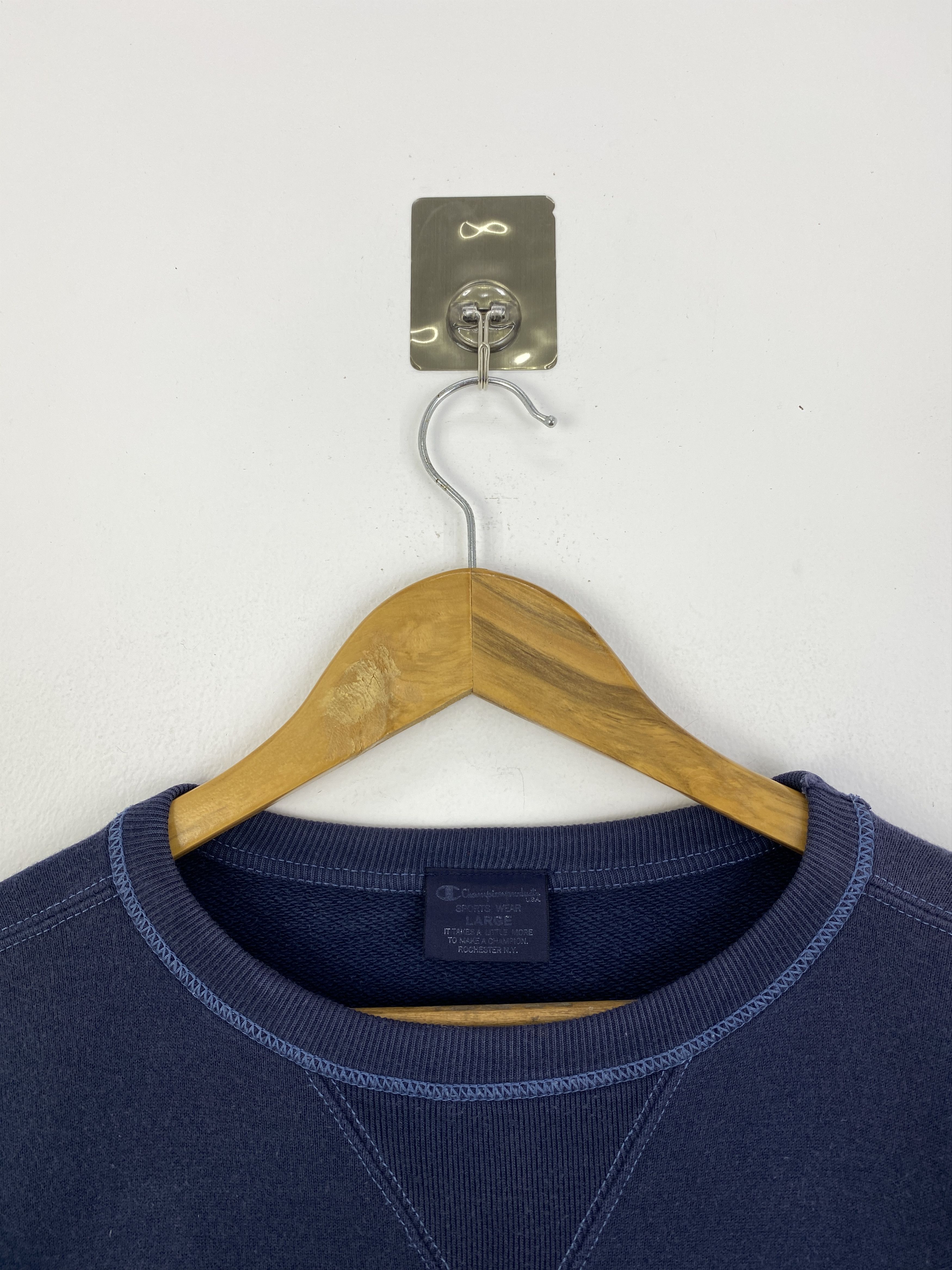Champion Vintage Champion Sportswear Crewneck Sweatshirt SH0040 Size US L / EU 52-54 / 3 - 9 Thumbnail