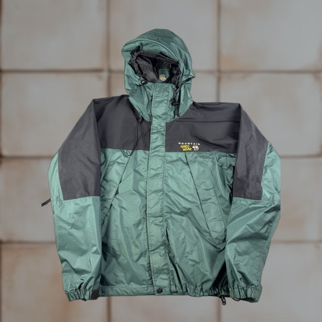 VINTAGE Mountain Hardwear Jacket Men M Black Green Gore Tex Hiking Water Resistant Nylon Zip Softshell Logo Overcoat