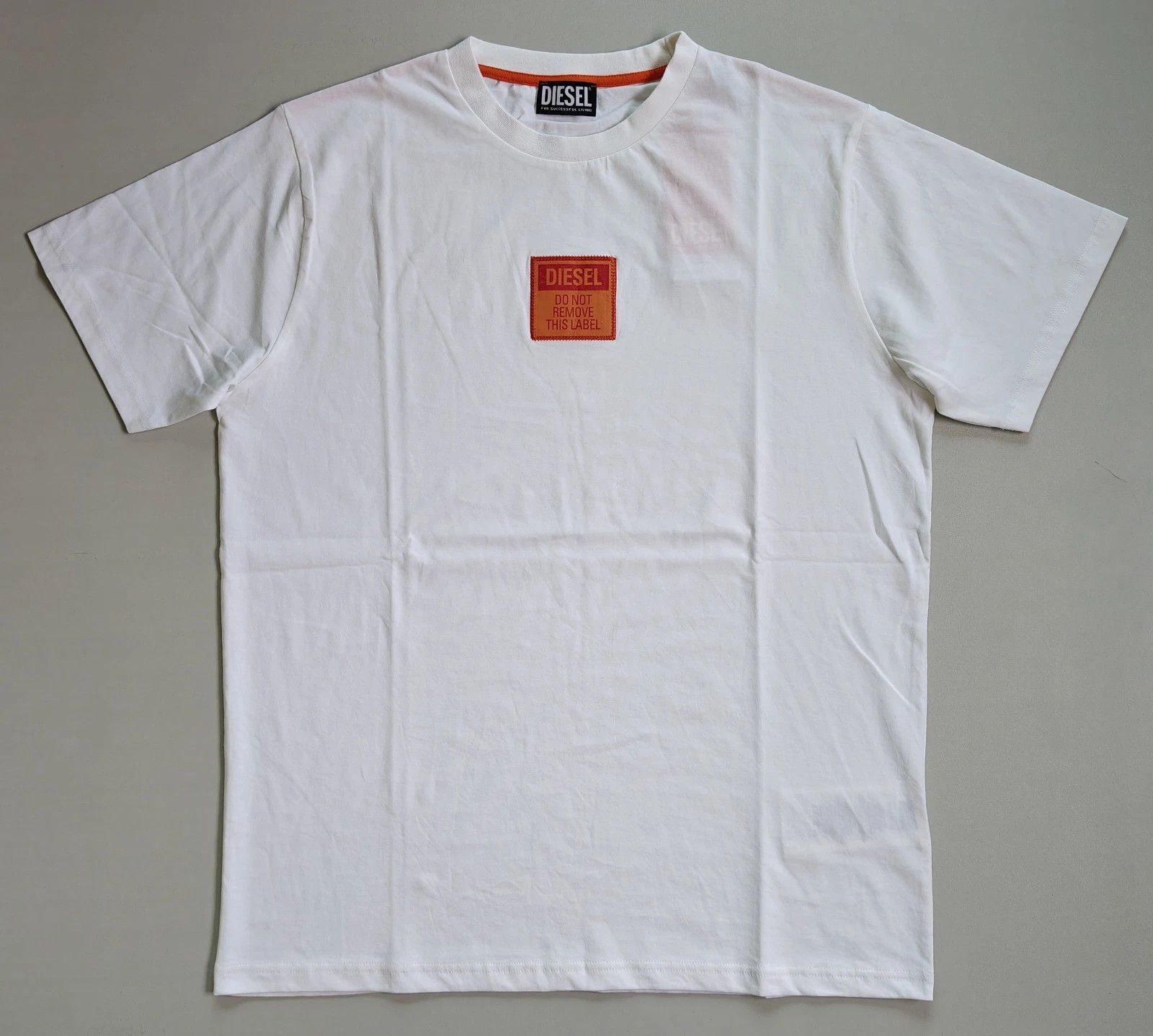 Diesel DIESEL White T-Shirt With Logo Patch FTP 4102 Size US L / EU 52-54 / 3 - 2 Thumbnail