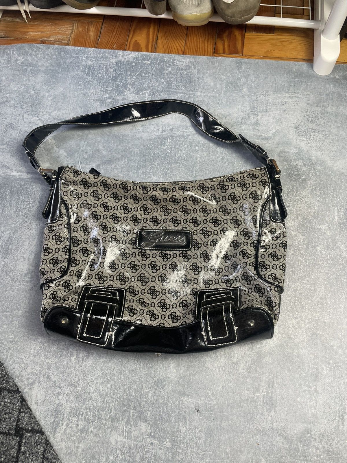 Guess Vintage monogram Guess Y2K Avantgarde shulder hobo bag Size ONE SIZE - 2 Thumbnail