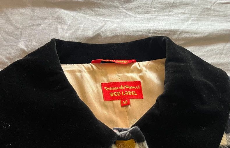 Vivienne Westwood Vivienne Westwood size42 A velvet suit and skirt Size S / US 4 / IT 40 - 5 Thumbnail