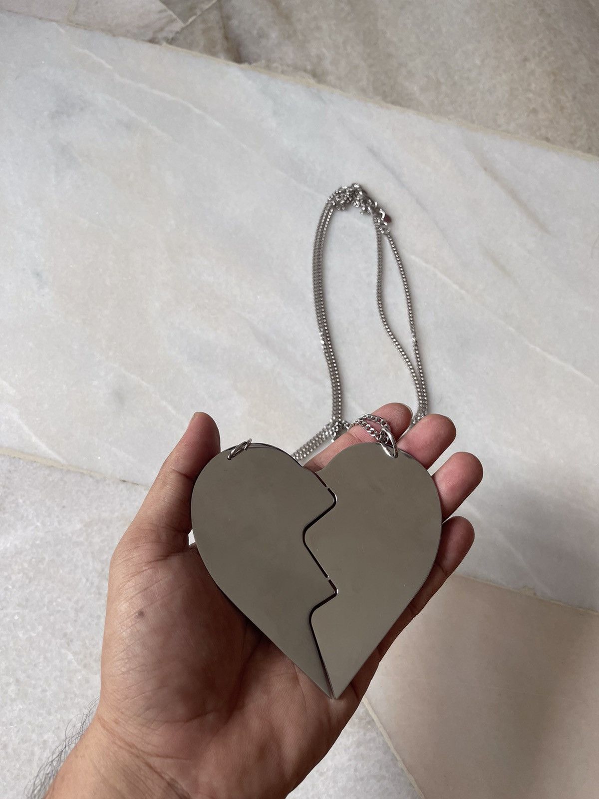 Maison Margiela Maison Margiela Oversized Broken Heart Necklace Size ONE SIZE - 15 Thumbnail