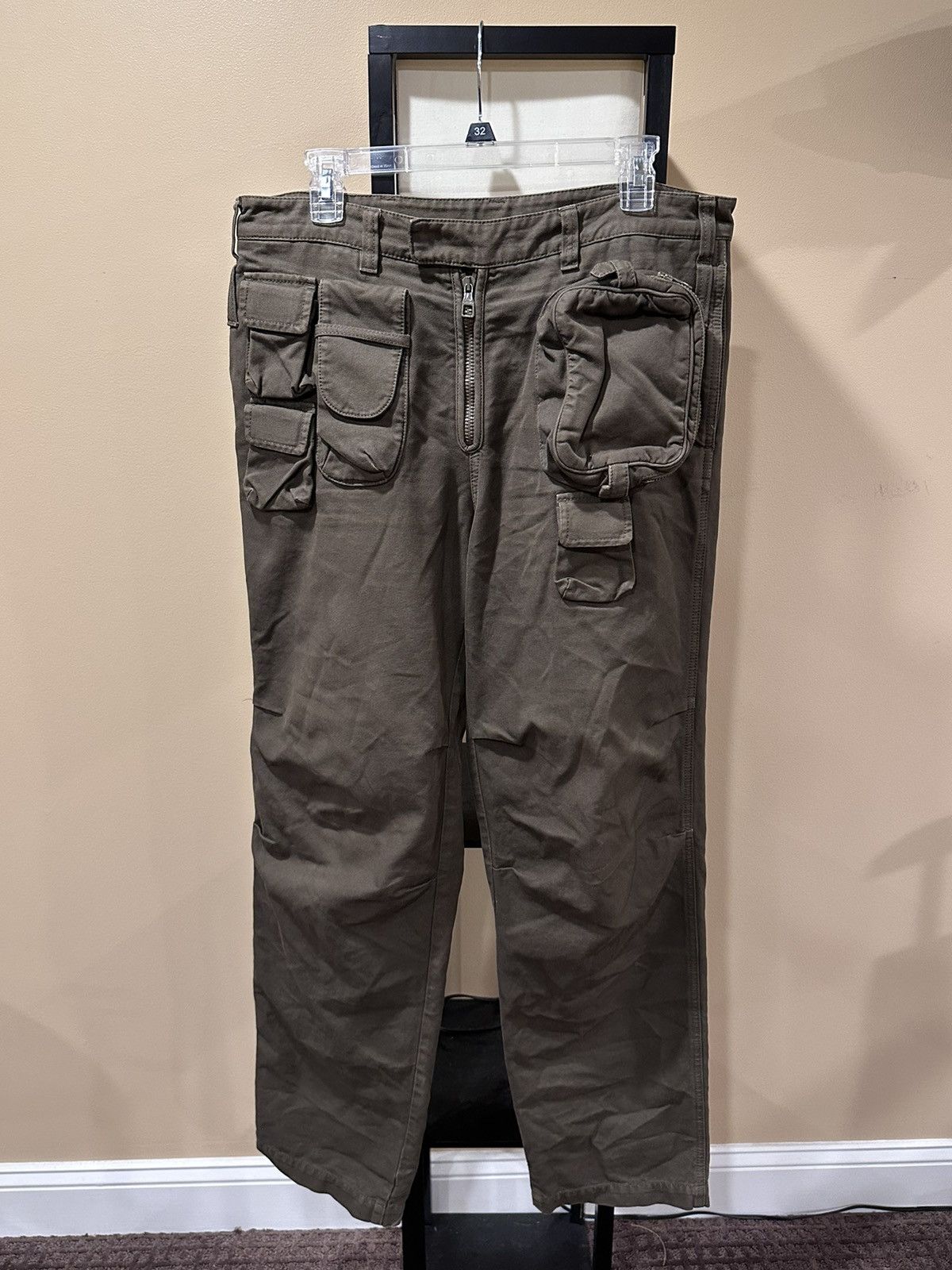 Louis Vuitton Louis Vuitton x Virgil 3D Technical Olive Green Cargo Pants Size US 34 / EU 50 - 15 Thumbnail