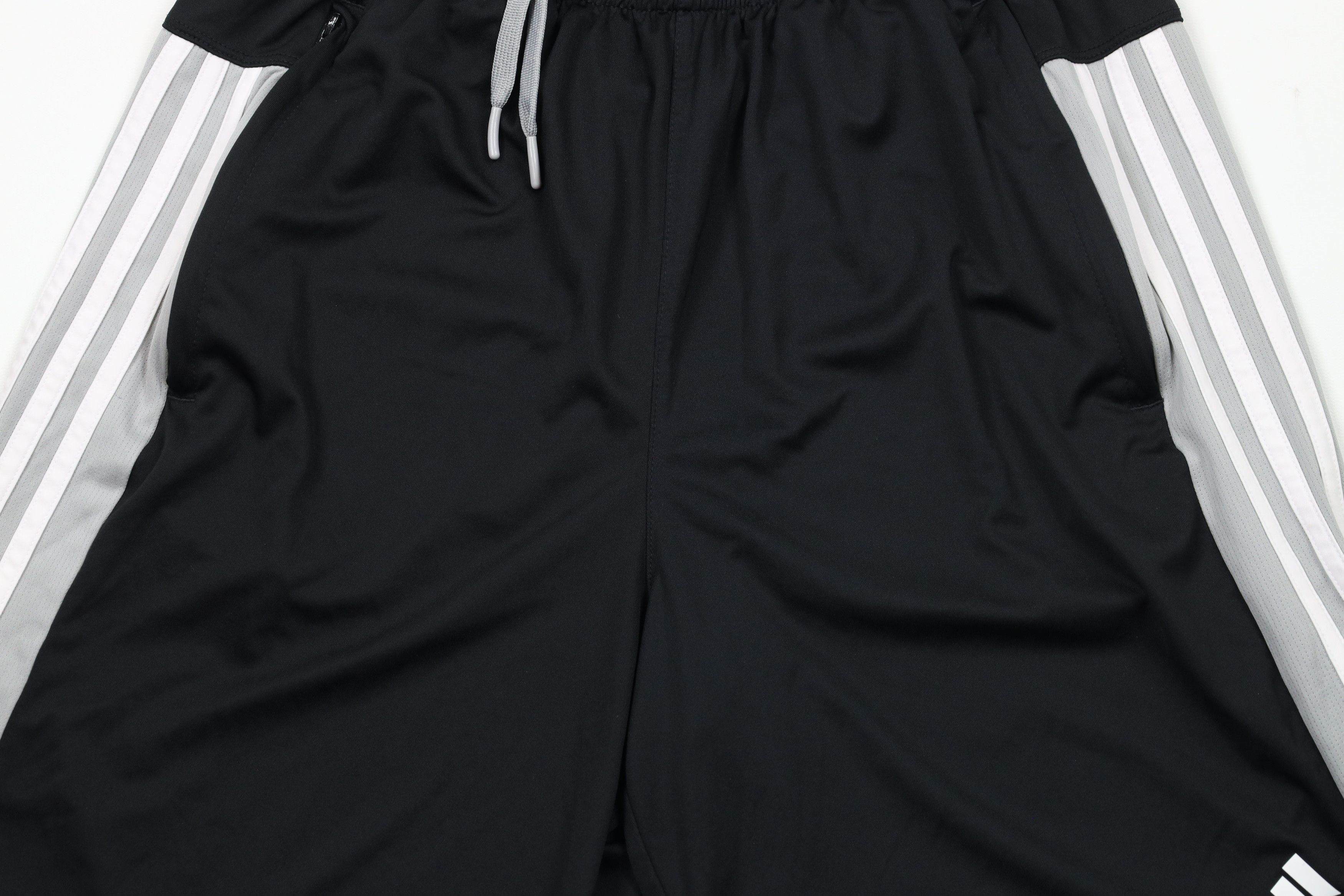 Adidas × Vintage Vintage Y2K Adidas Striped Running Jogging Soccer Shorts Size US 34 / EU 50 - 3 Thumbnail