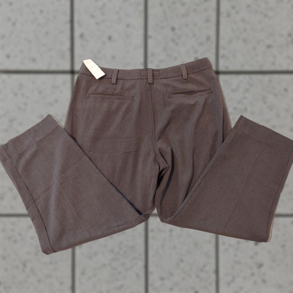 Abercrombie & Fitch VINTAGE Abercrombie & Fitch Mens Dress Pants 36x30 Gray Slack Khaki Trouser 36 Mens Regular Gray Dress Pants 90s? Size US 36 / EU 52 - 1 Thumbnail