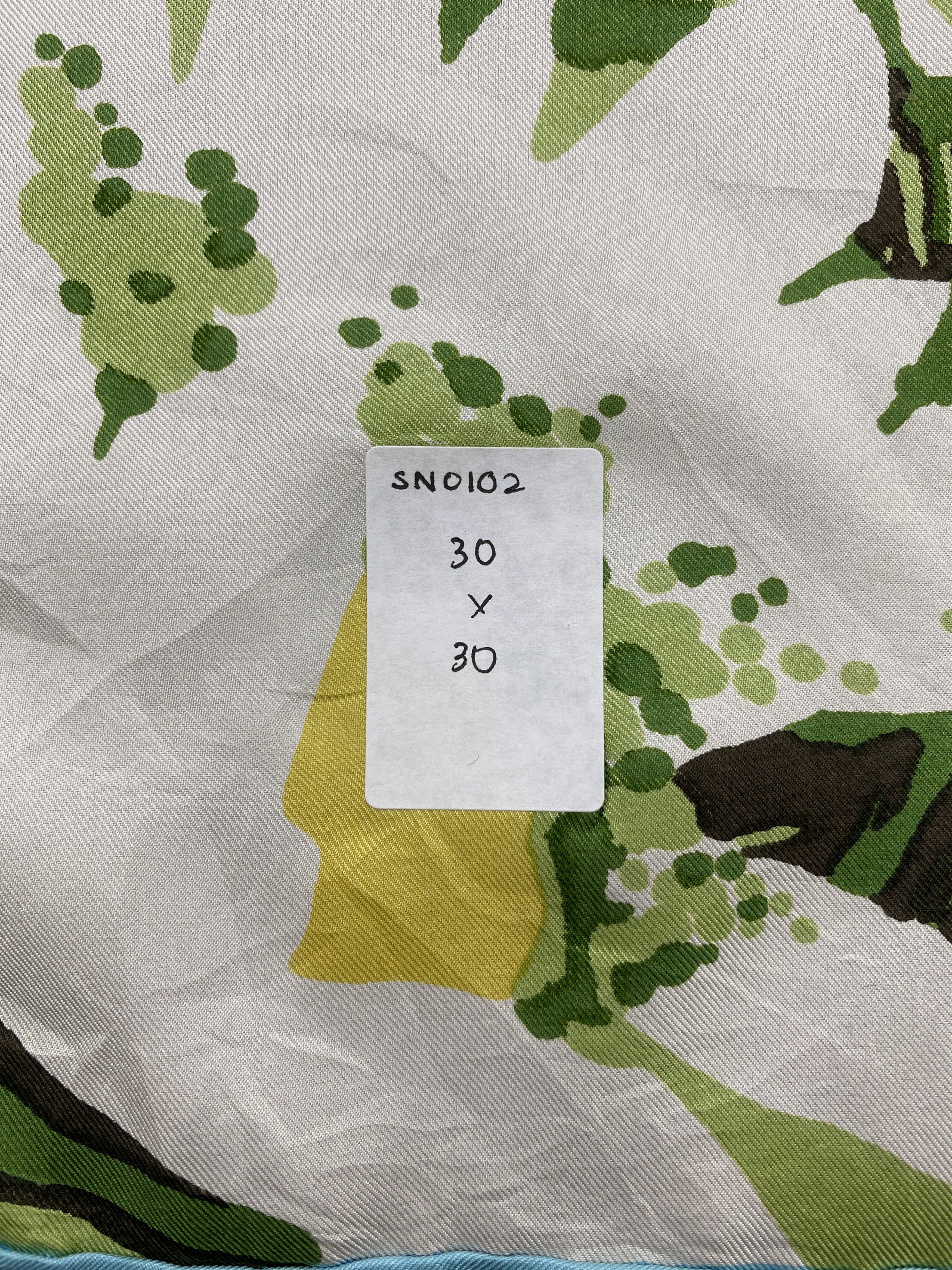 Vintage Vintage Italian Designer Floral Silk Scarf SN0102 Size ONE SIZE - 6 Thumbnail