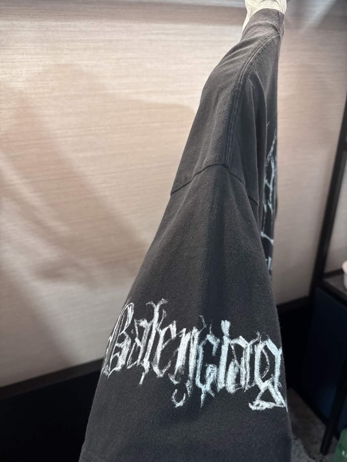 Balenciaga Metal Graffiti Balenciaga T-Shirt Size US S / EU 44-46 / 1 - 3 Thumbnail
