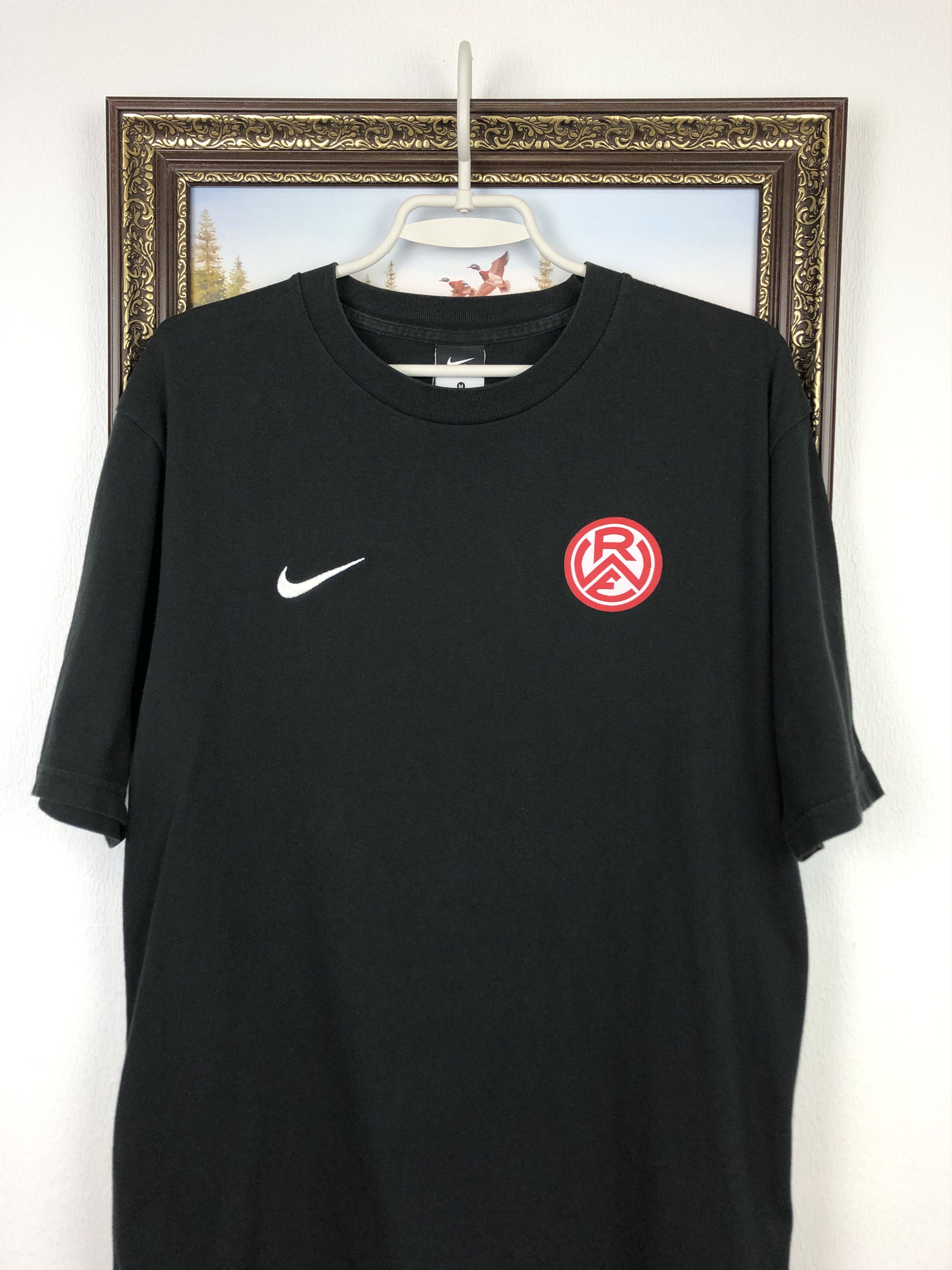 Nike Nike Rot Weiss Essen Football Shirt Train Mens Soccer Jersey Size US M / EU 48-50 / 2 - 2 Thumbnail
